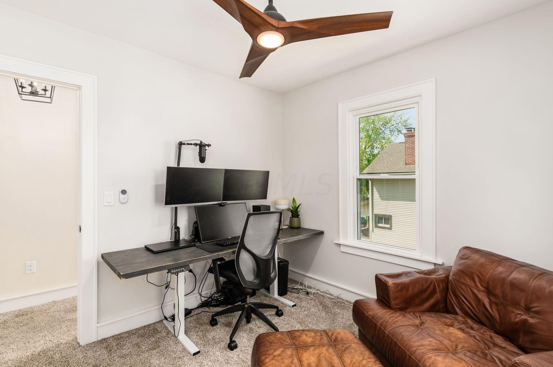 884 Ellsworth Ave, Columbus OH  43206-1708 exterior