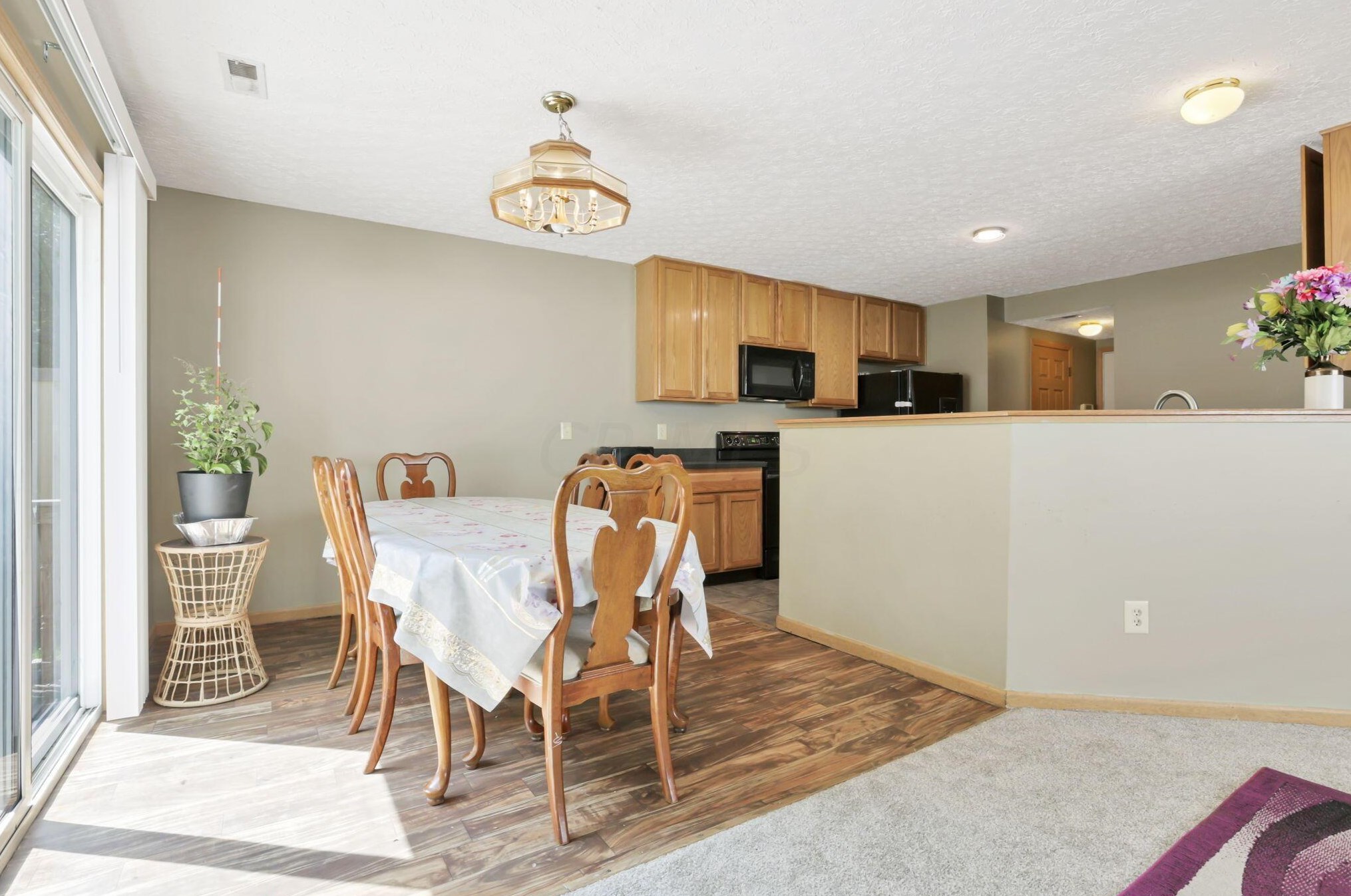 2737 Northwold Rd, Columbus OH 43231-5990 exterior