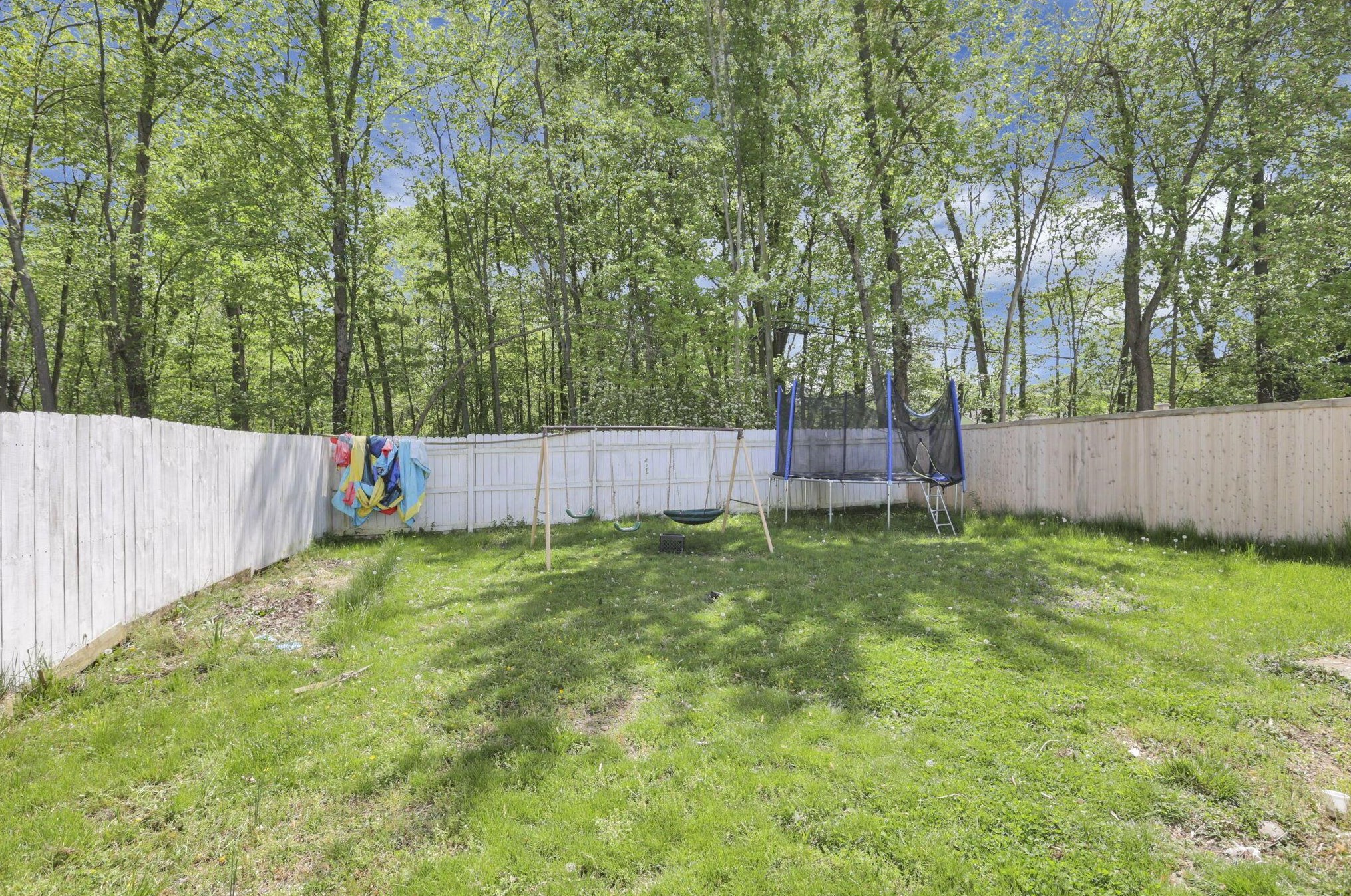 2737 Northwold Rd, Columbus OH 43231-5990 exterior