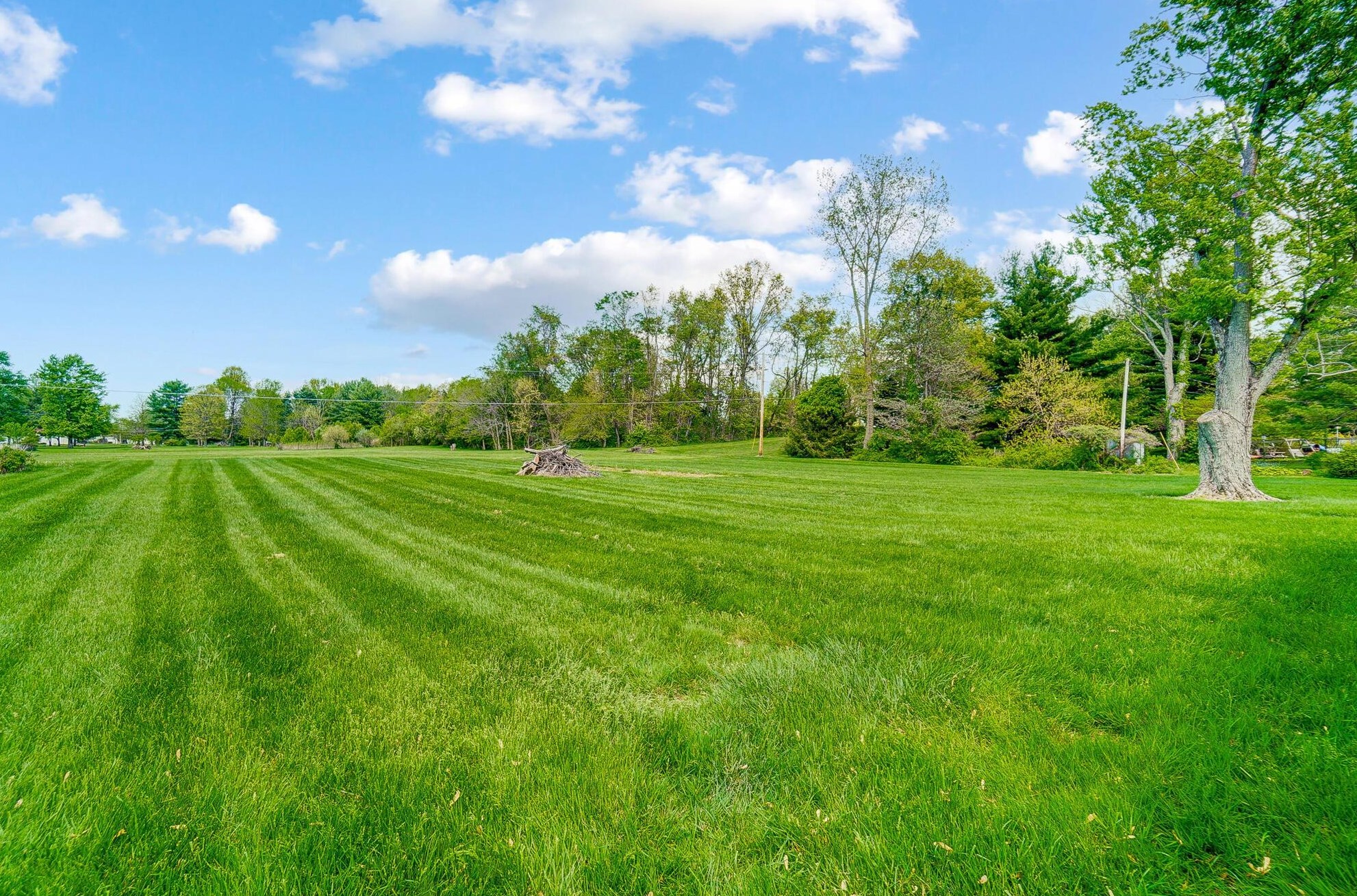7670 Blacklick Eastern Rd, Pickerington OH  43147-9488 exterior