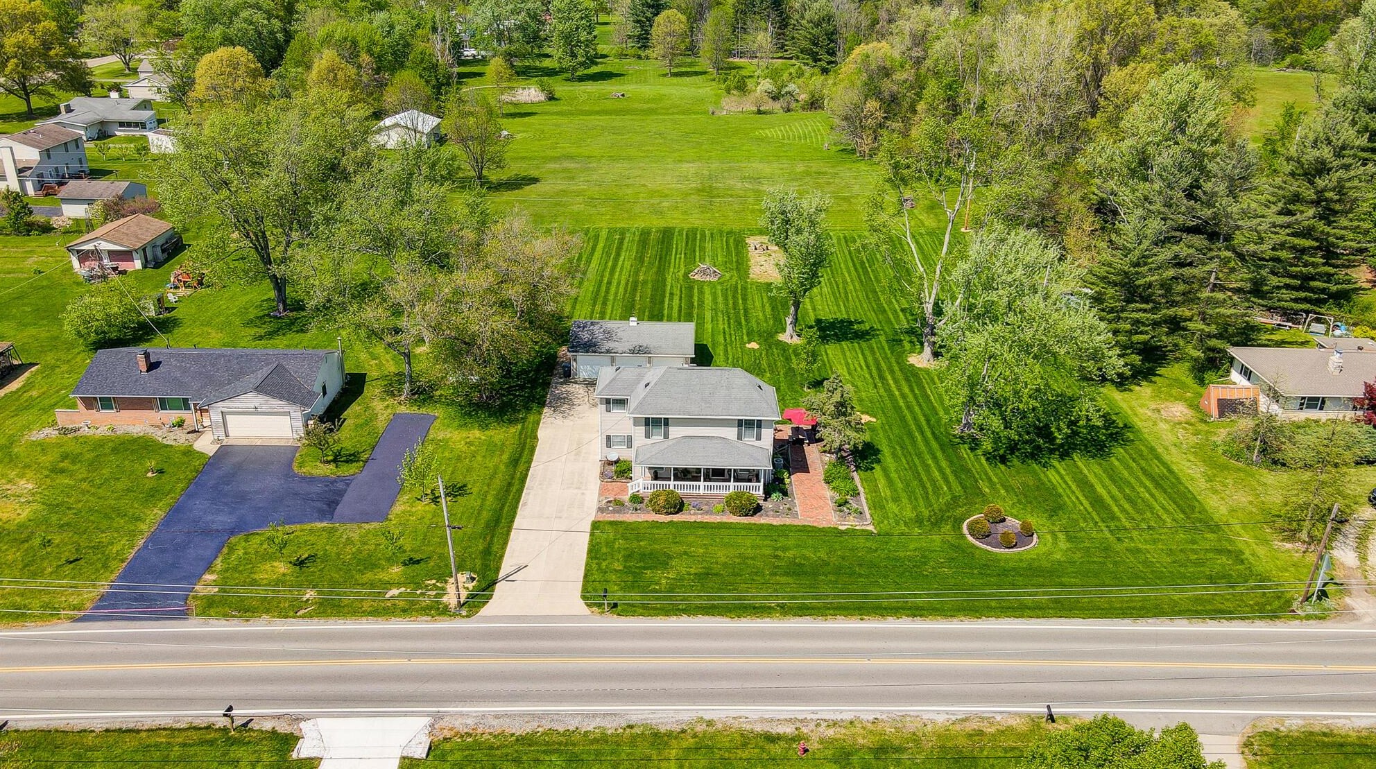 7670 Blacklick Eastern Rd, Pickerington OH  43147-9488 exterior