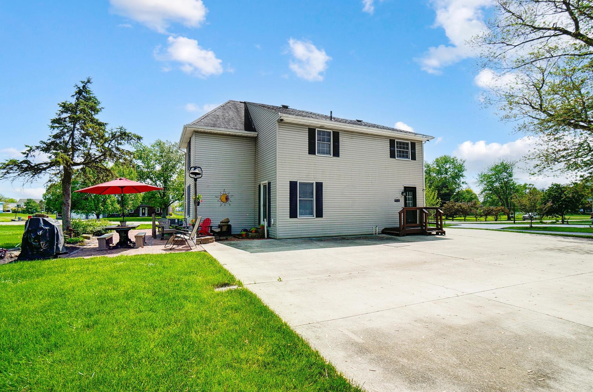 7670 Blacklick Eastern Rd, Pickerington OH  43147-9488 exterior