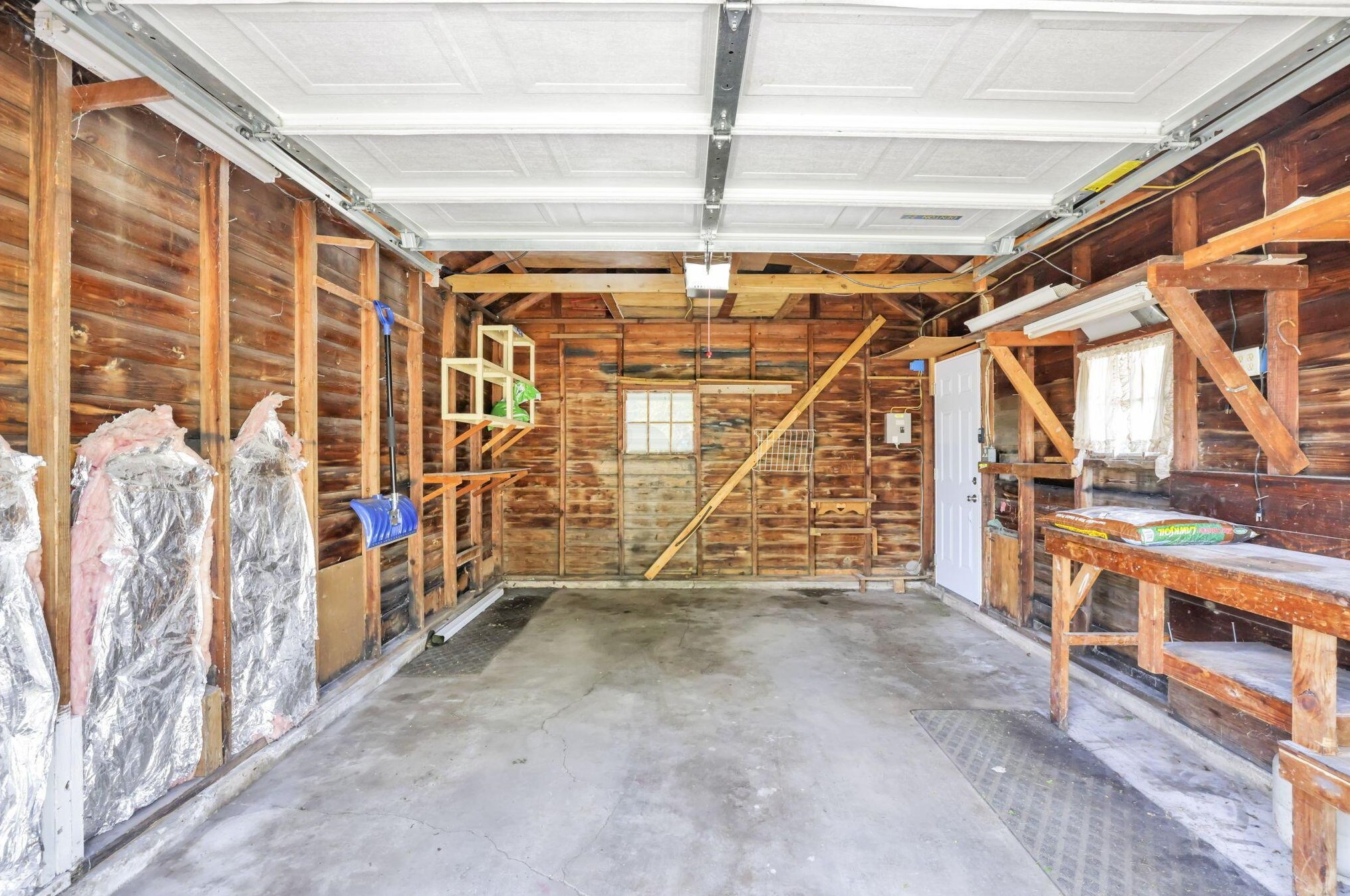 612 Oakwood Ave, Lancaster OH  43130-3216 exterior