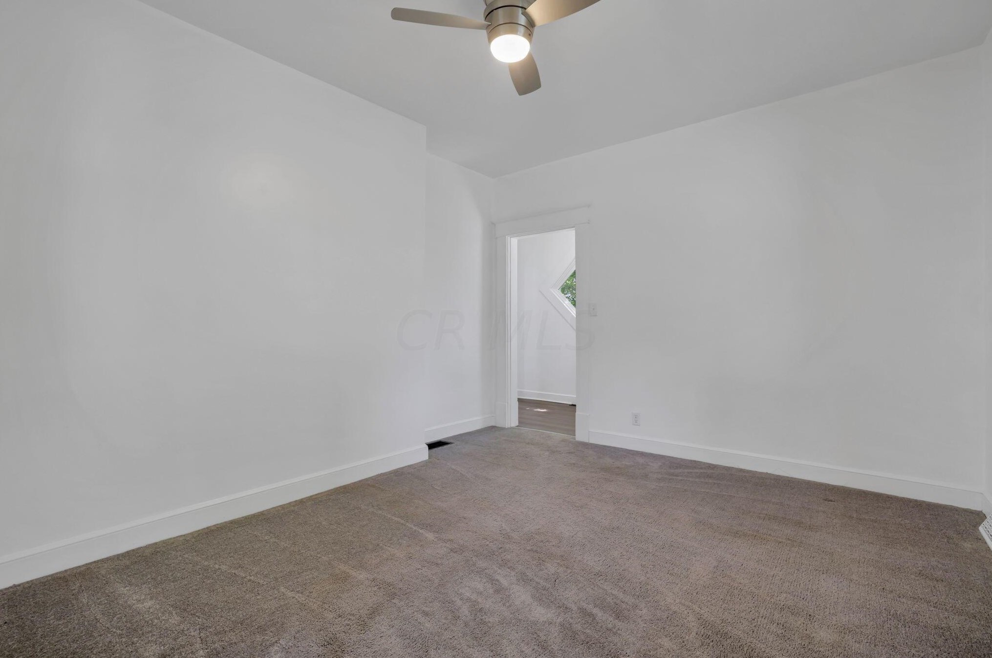 612 Oakwood Ave, Lancaster OH  43130-3216 exterior