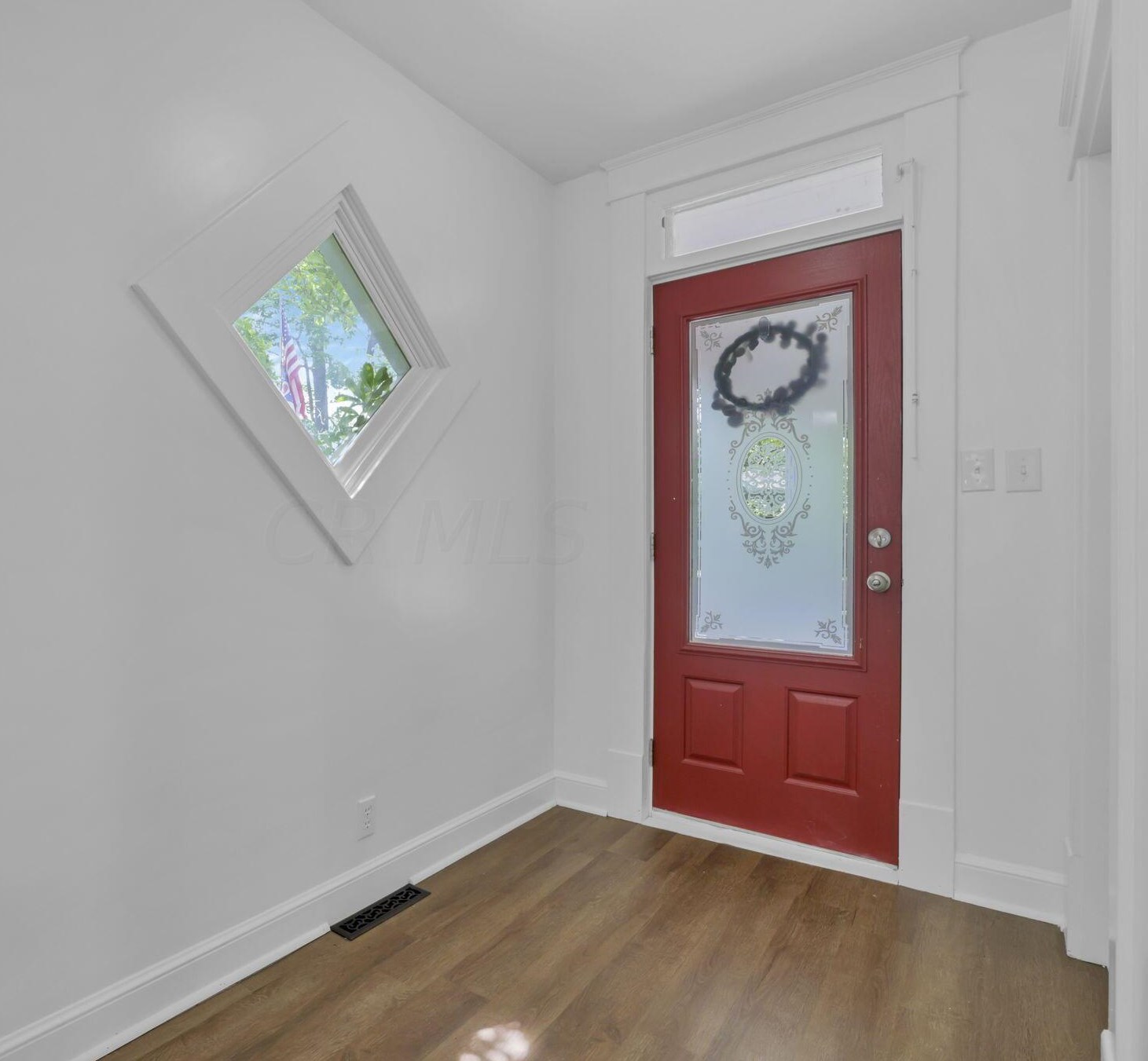 612 Oakwood Ave, Lancaster OH  43130-3216 exterior