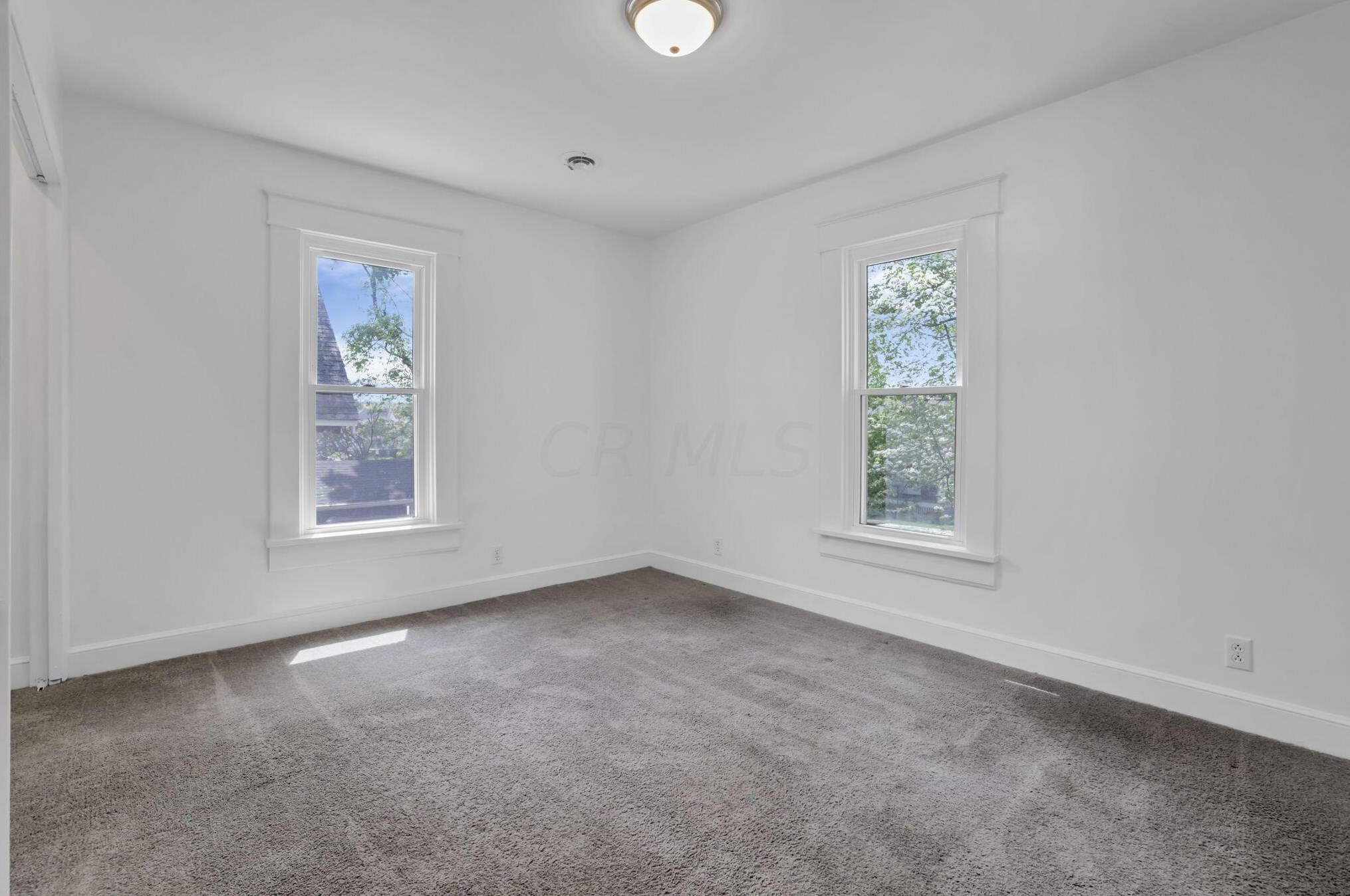 612 Oakwood Ave, Lancaster OH  43130-3216 exterior