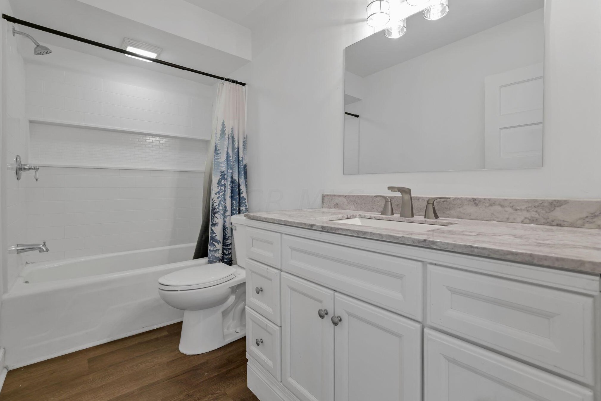 612 Oakwood Ave, Lancaster OH  43130-3216 exterior