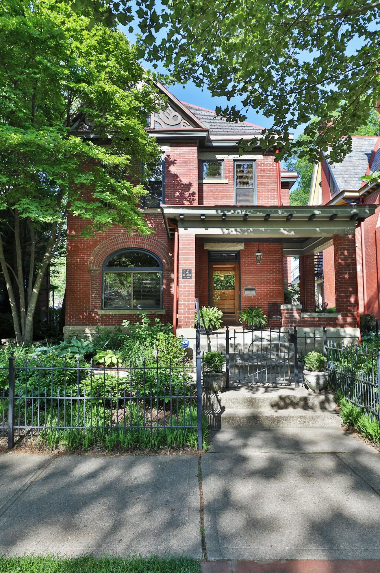 1149 Neil Ave, Columbus, OH 43201-3133