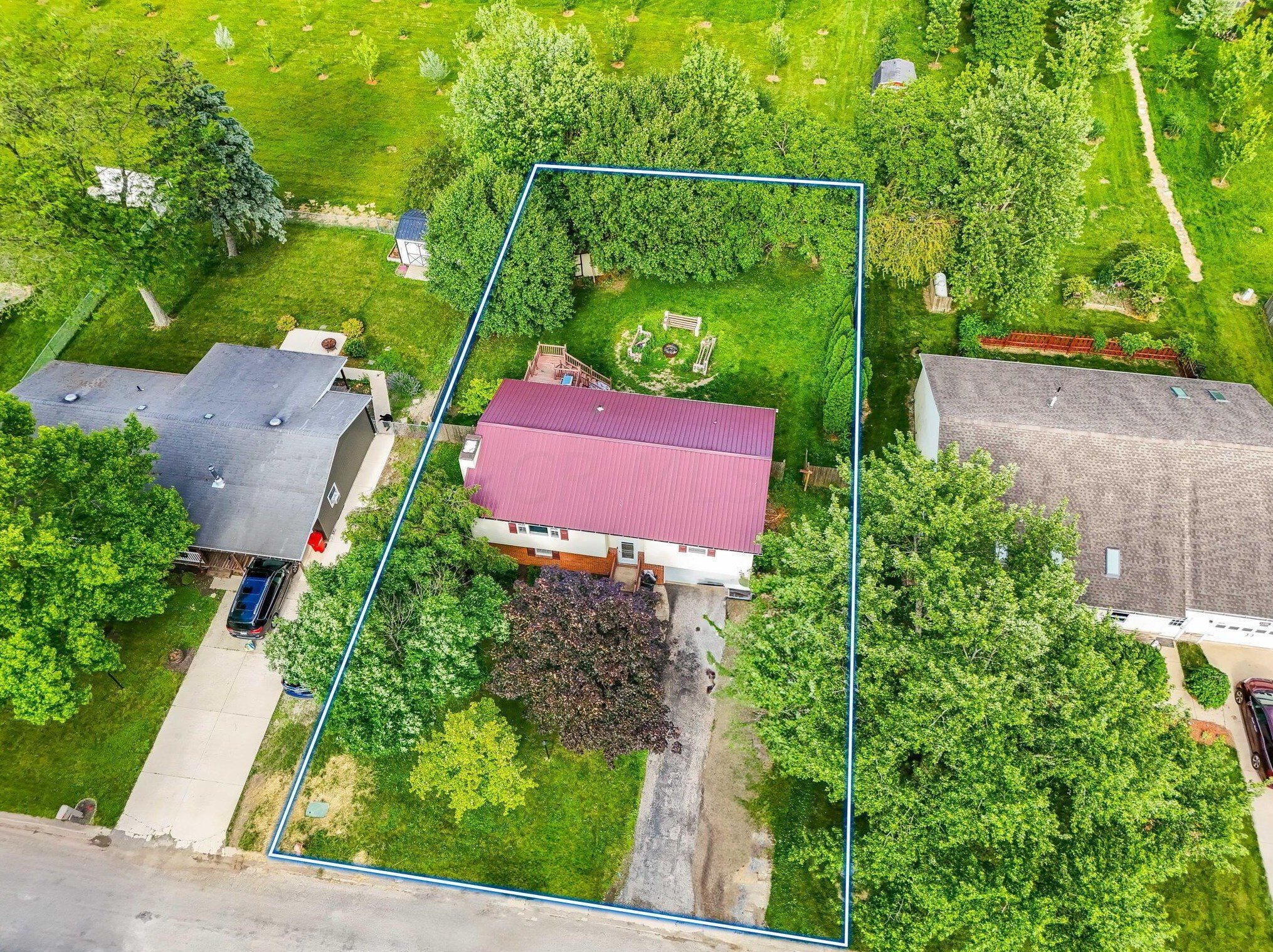 17 Maple St, Richwood, OH 43344-1253