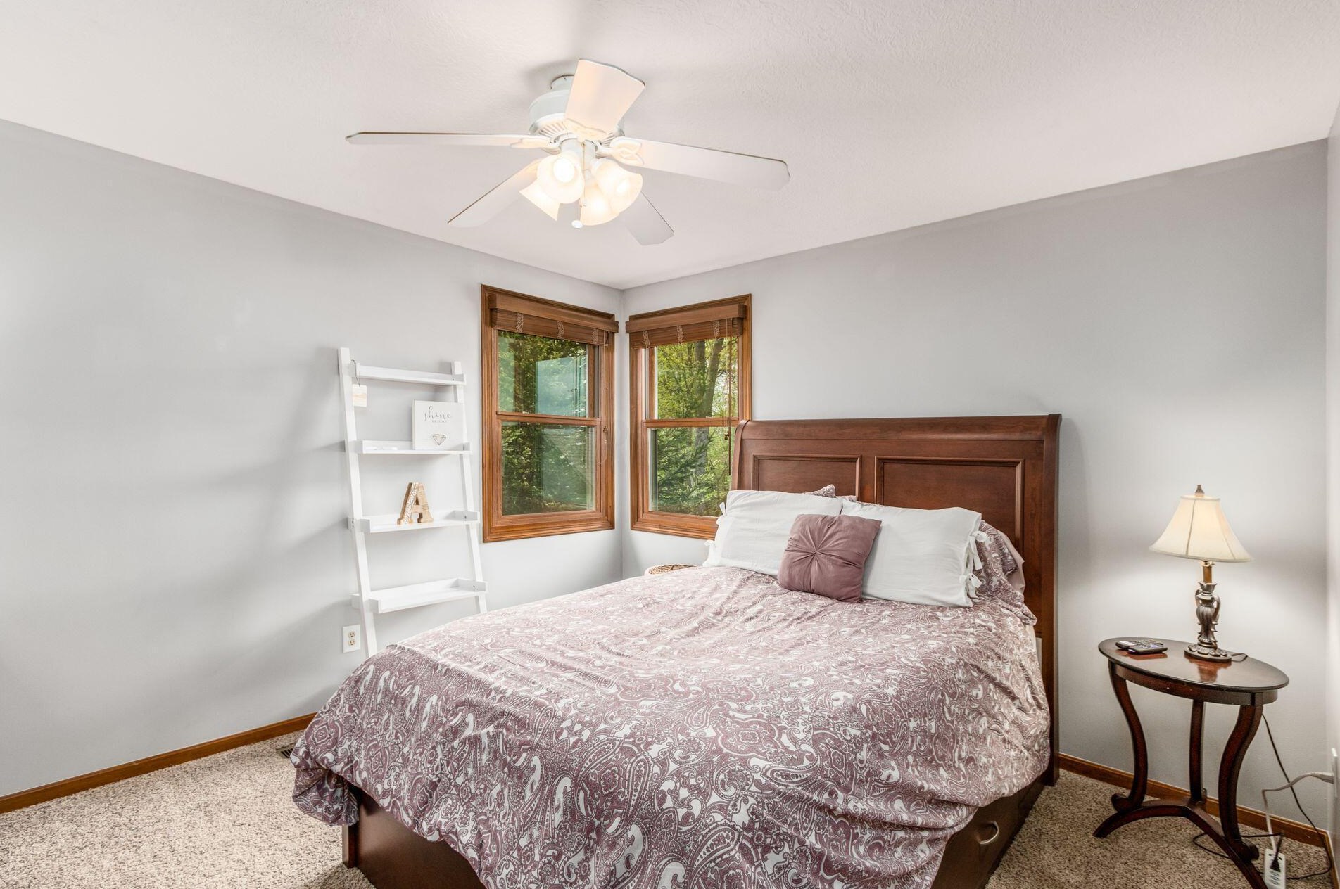 5220 Somerset Ave, Westerville OH  43082-8475 exterior