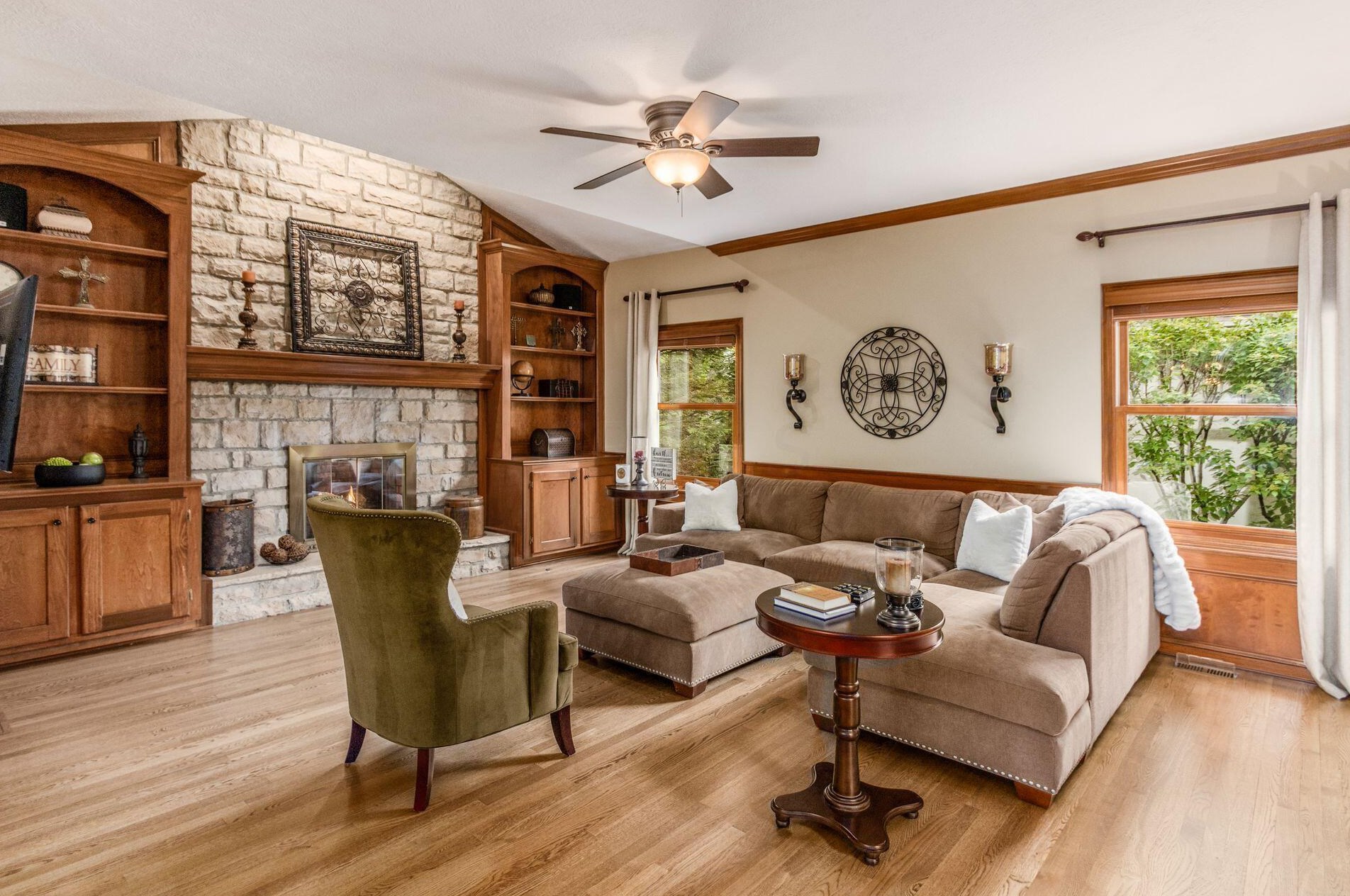 5220 Somerset Ave, Westerville OH  43082-8475 exterior