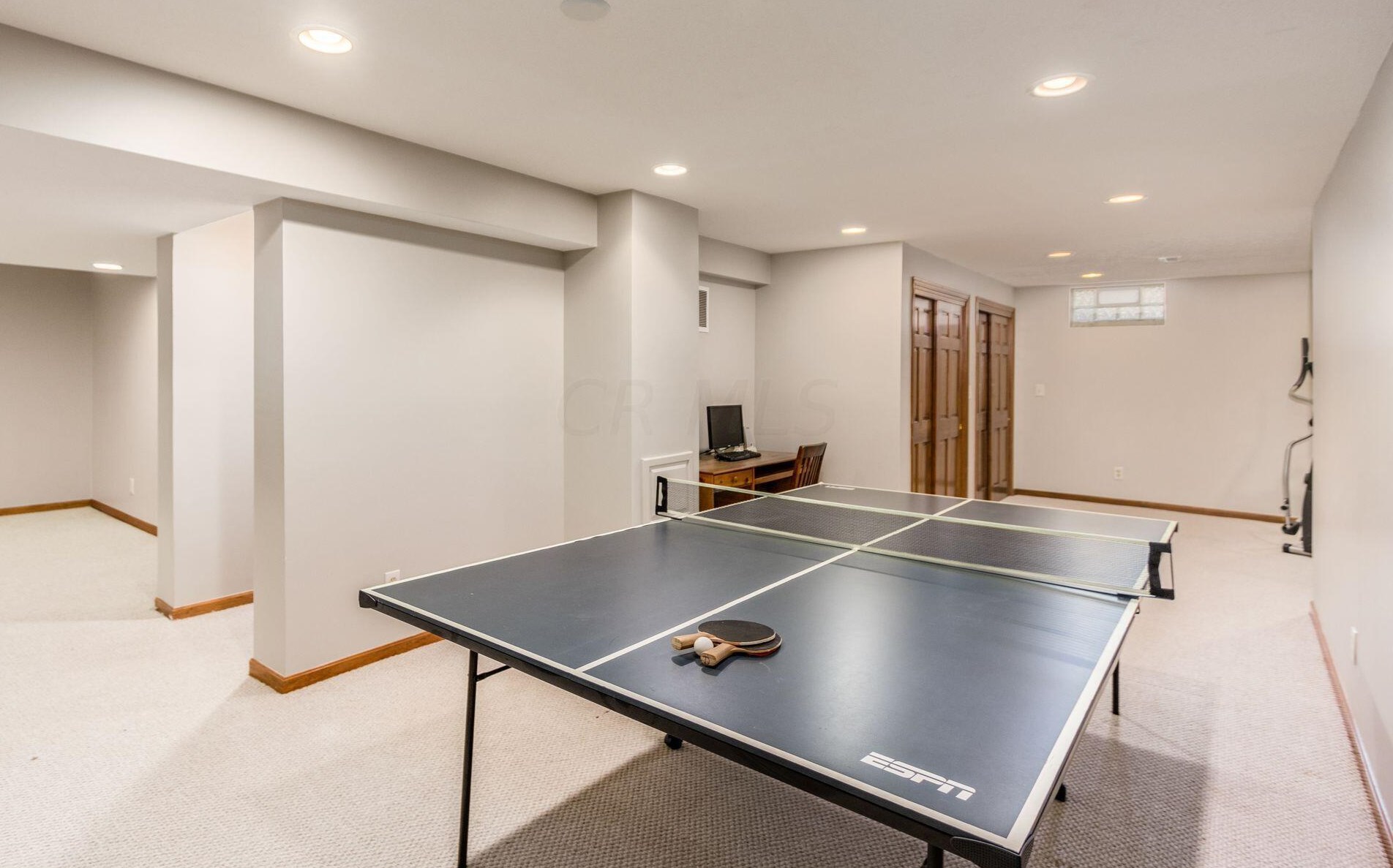 5220 Somerset Ave, Westerville OH  43082-8475 exterior