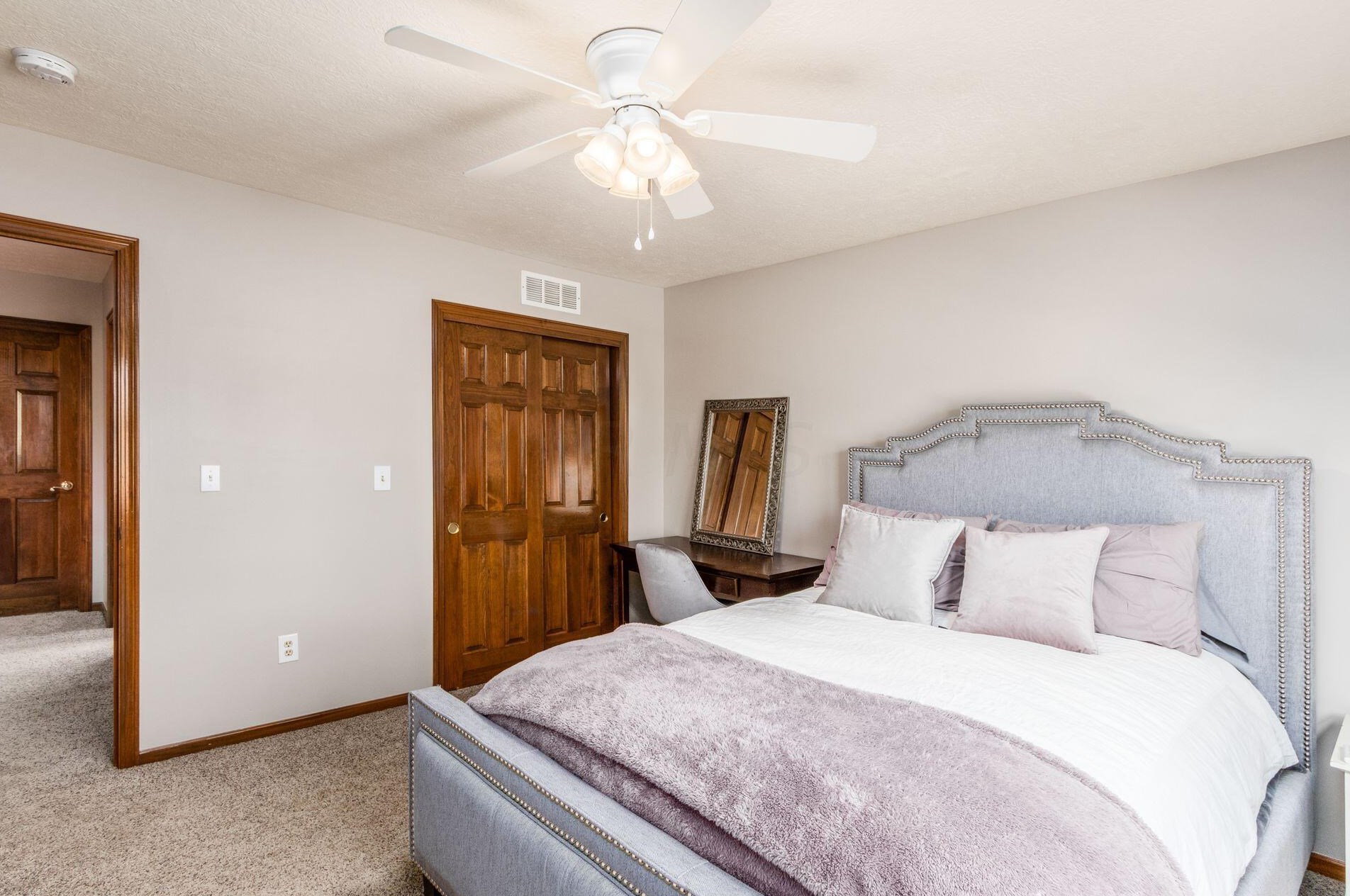 5220 Somerset Ave, Westerville OH  43082-8475 exterior