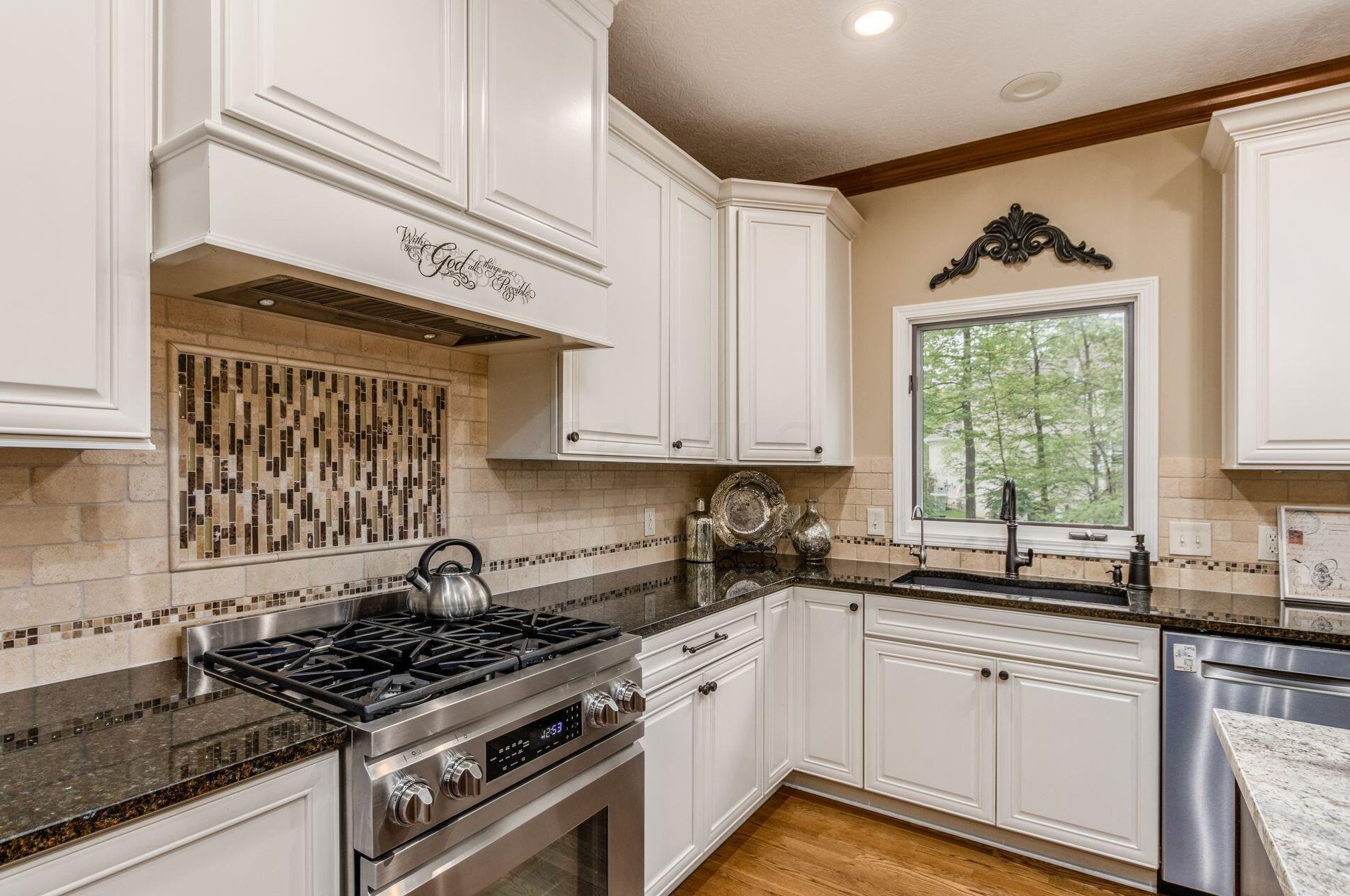 5220 Somerset Ave, Westerville OH  43082-8475 exterior