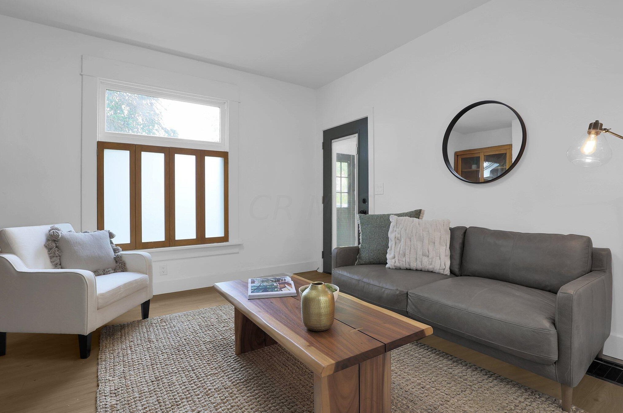 385 Mithoff St, Columbus OH 43206-3530 exterior