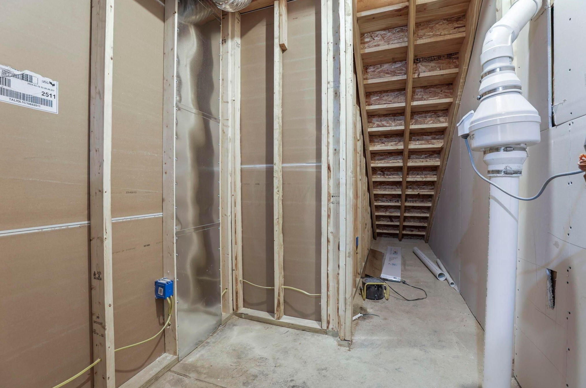 646 Stewart Ave, Columbus OH  43206-2974 exterior