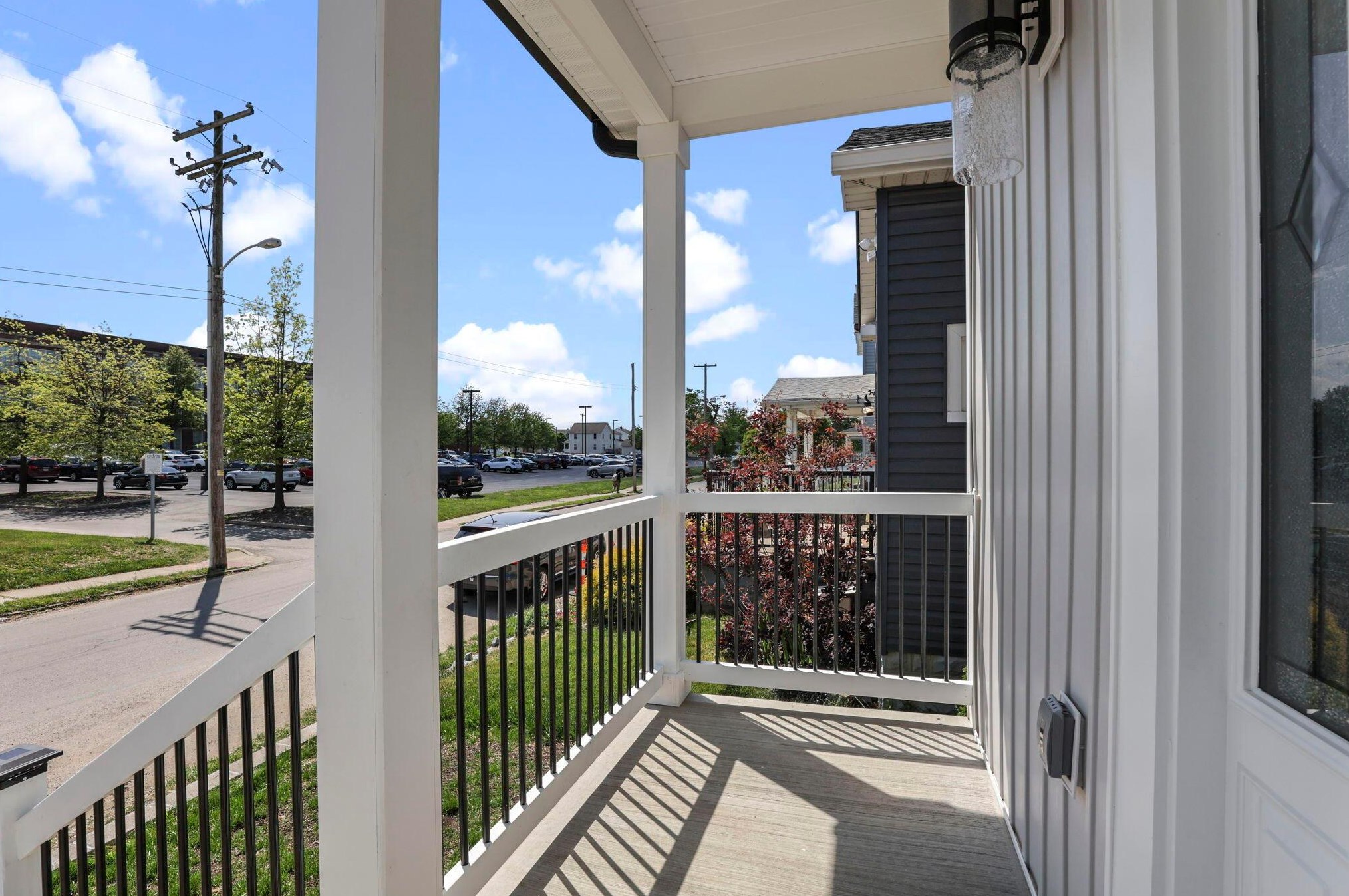 646 Stewart Ave, Columbus OH  43206-2974 exterior