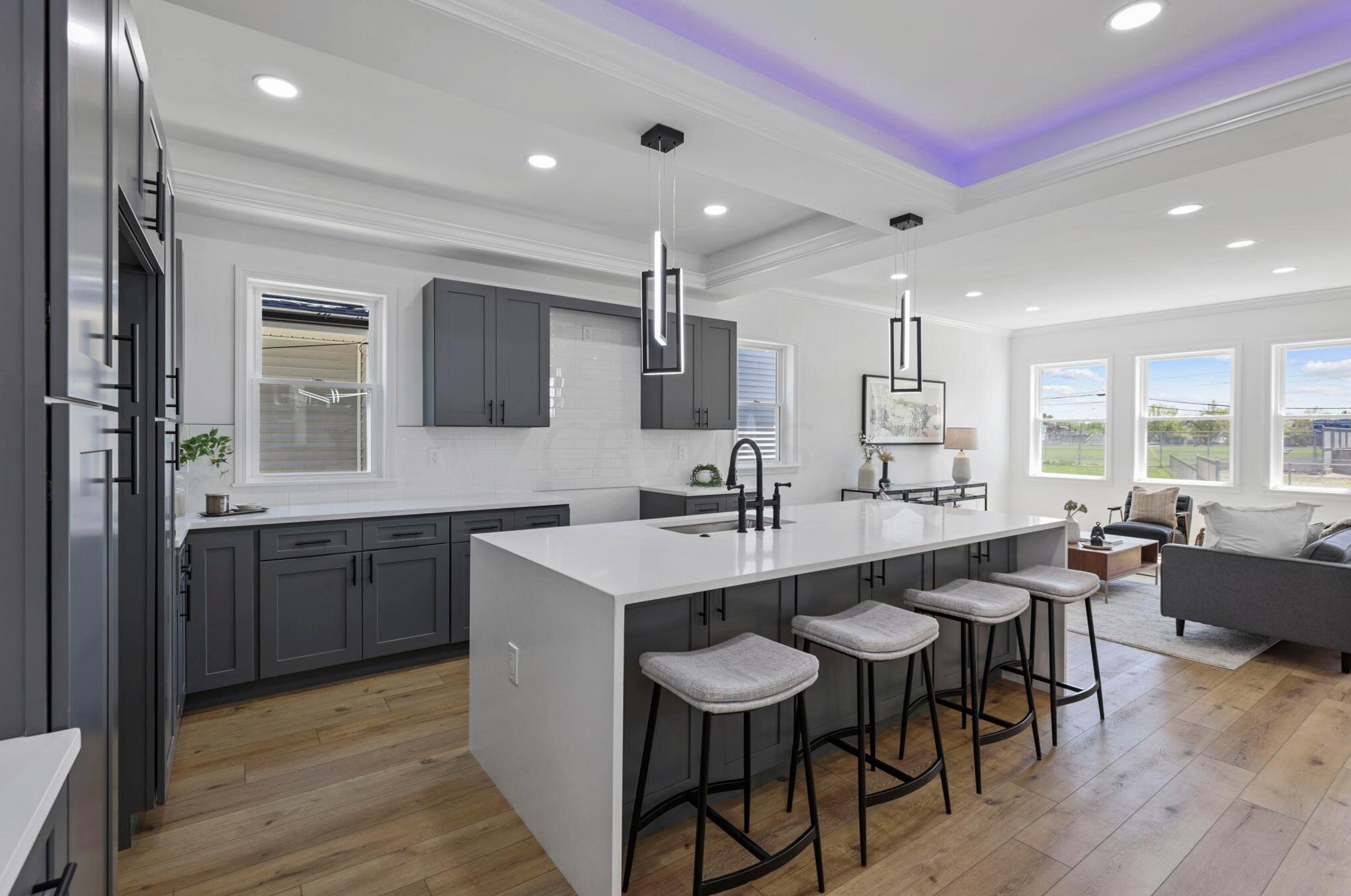 646 Stewart Ave, Columbus OH  43206-2974 exterior