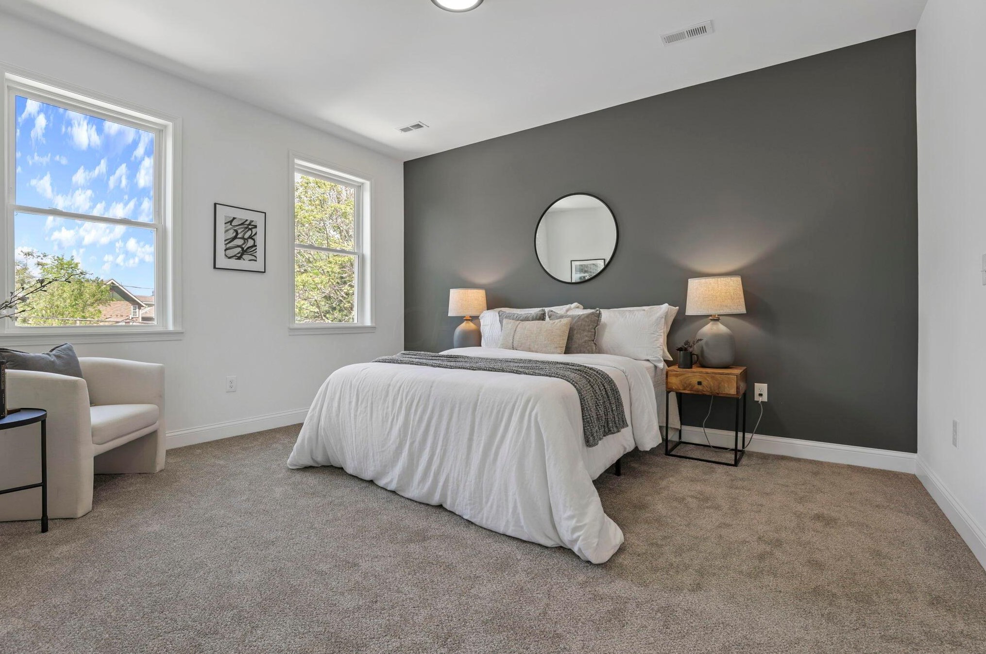 646 Stewart Ave, Columbus OH  43206-2974 exterior