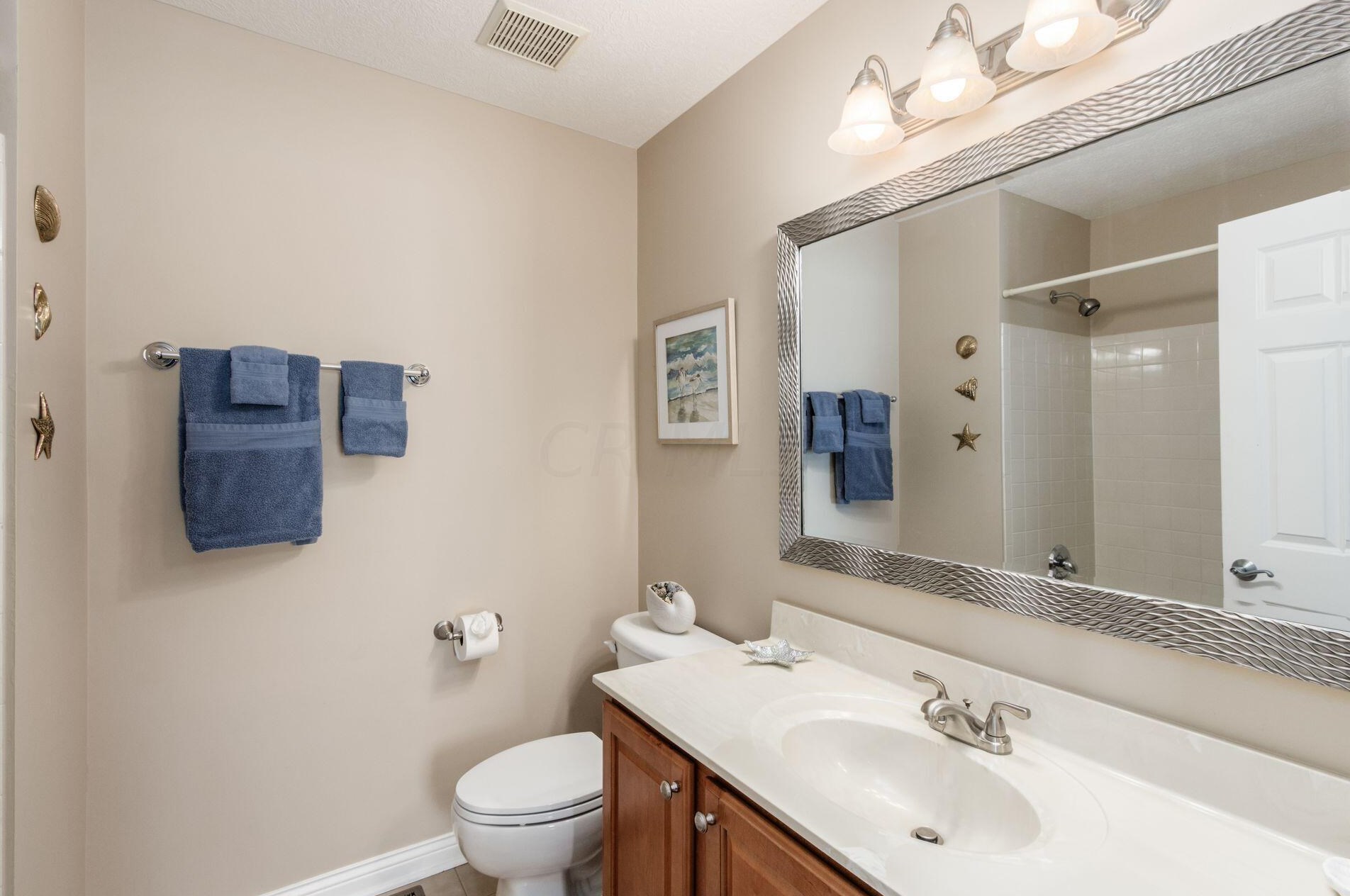 5959 Course Dr, Westerville OH  43081-8071 exterior