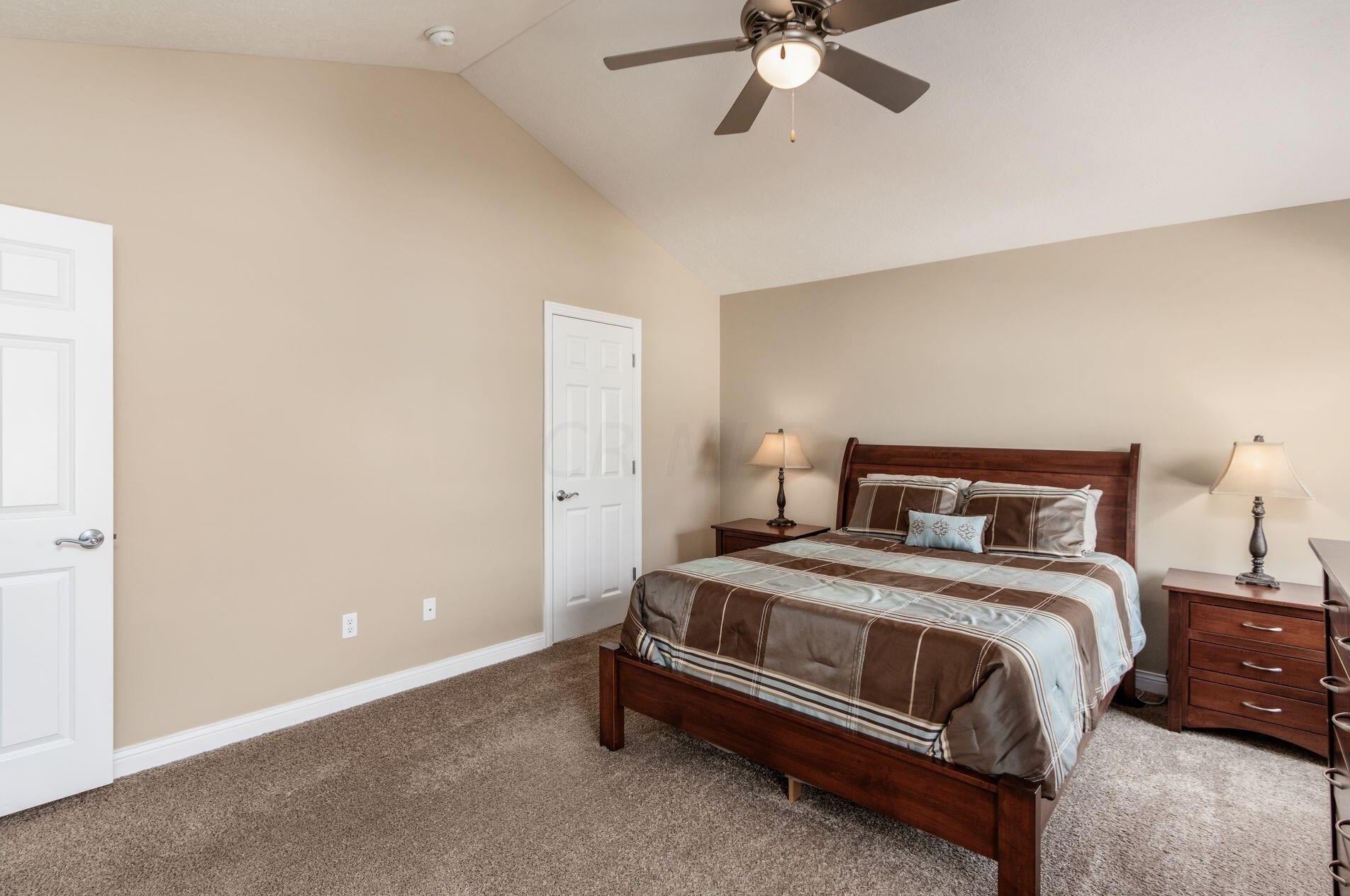 5959 Course Dr, Westerville OH  43081-8071 exterior