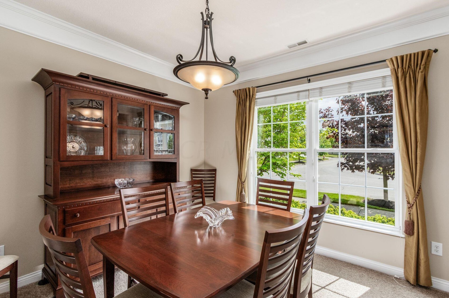 5959 Course Dr, Westerville OH  43081-8071 exterior