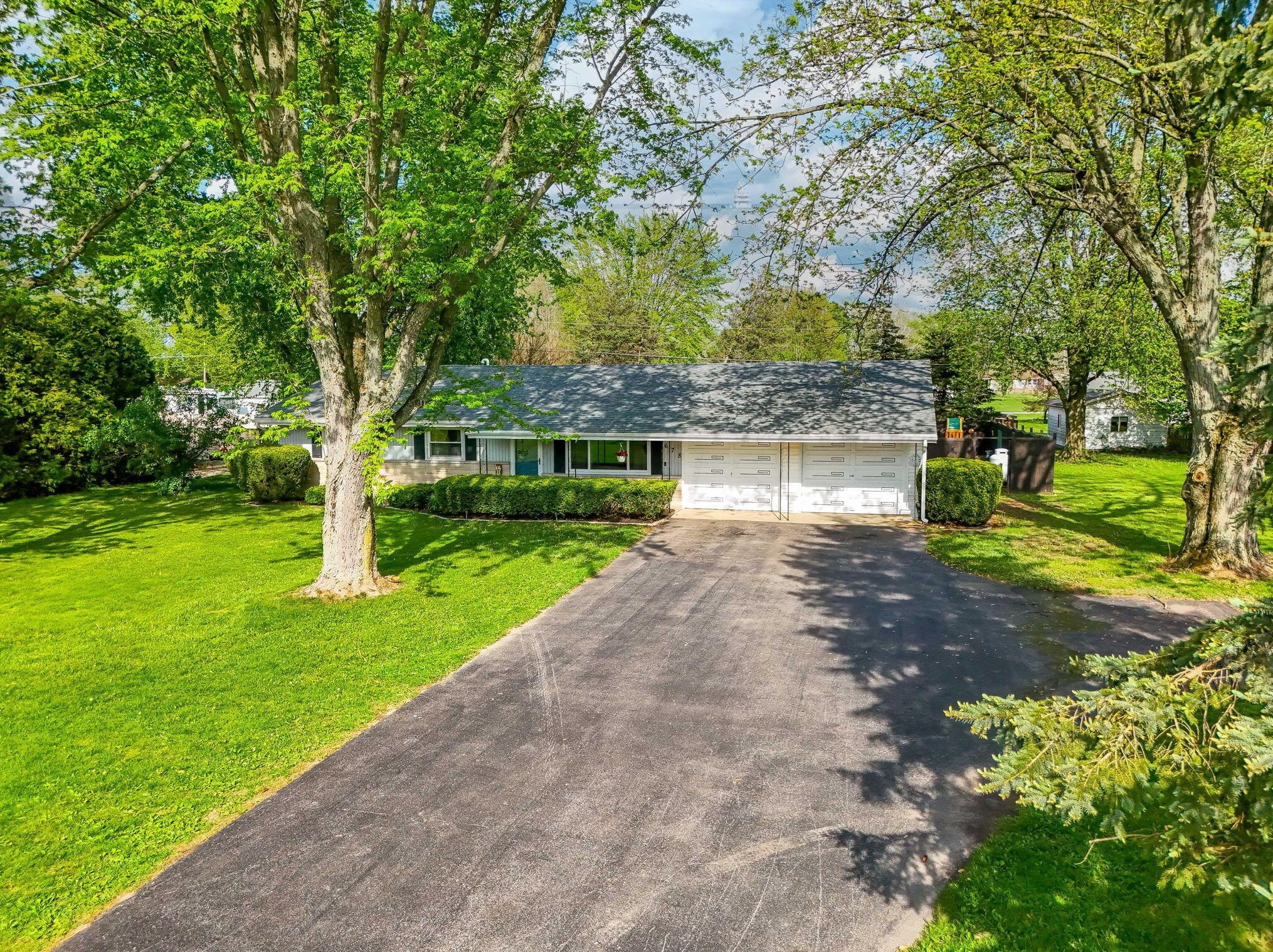 678 Cretcher Ave, De Graff, OH 43318