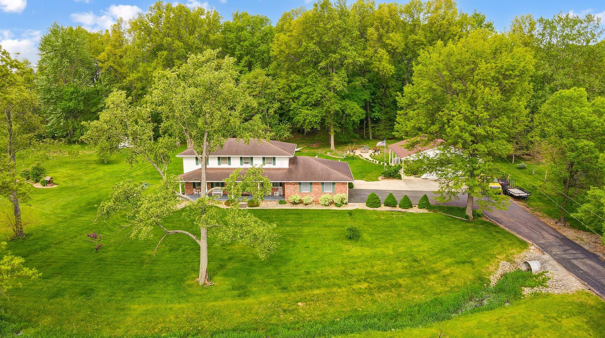 1807 River Rd, Marion, OH 43302-8933