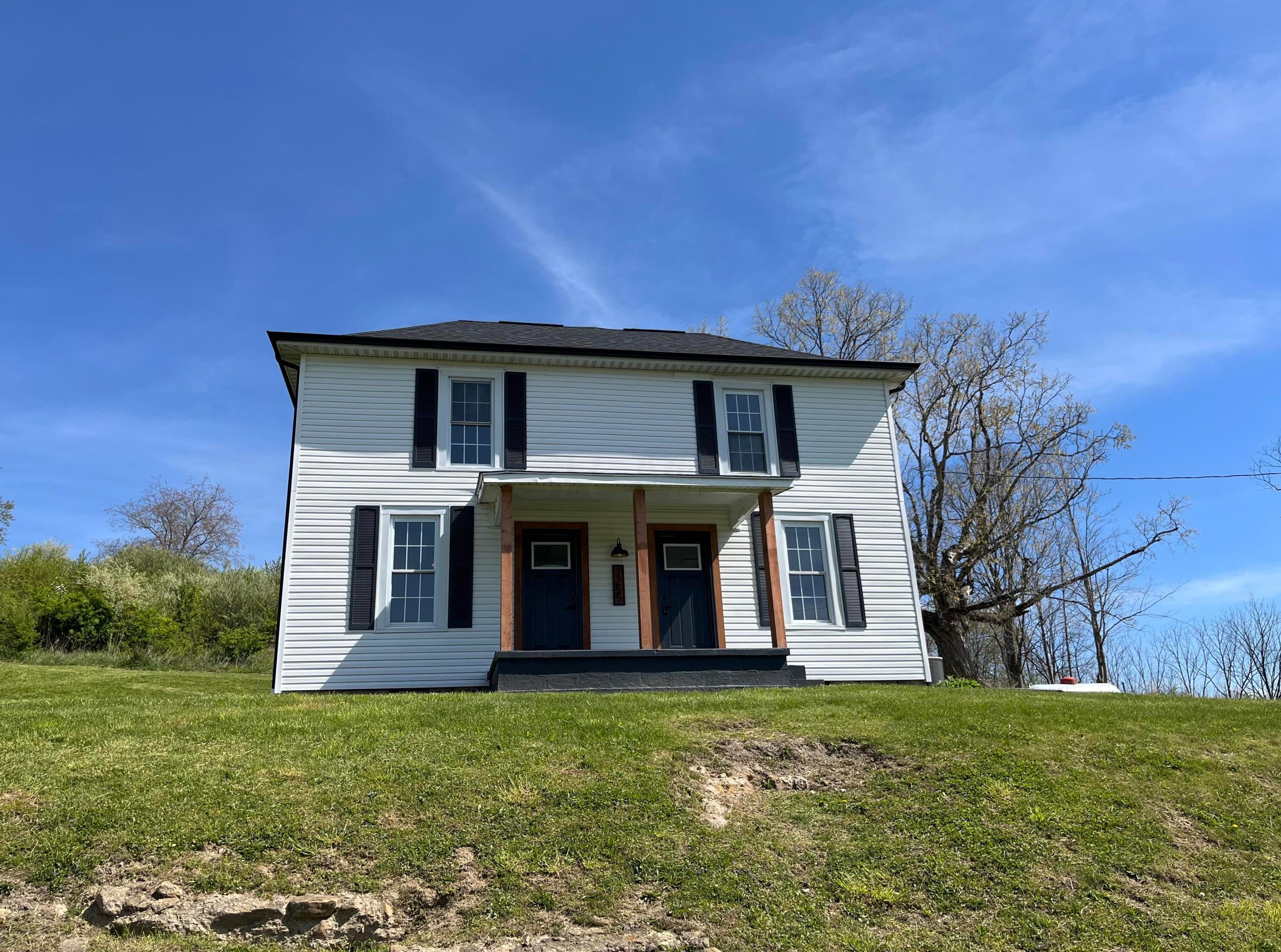 7255 Bagley Rd, Mount Perry, OH 43760