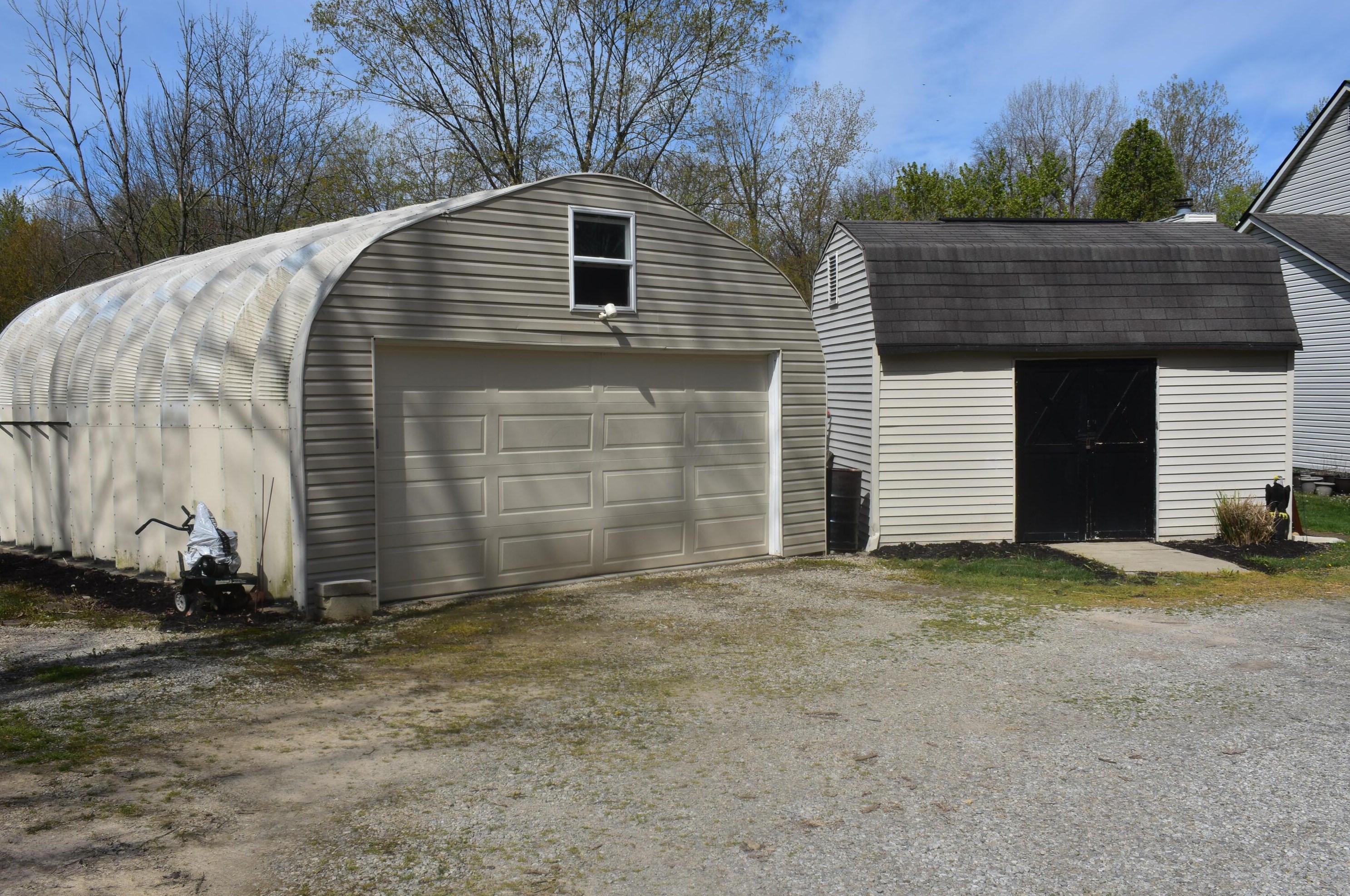 9315 Nichols Ln, Johnstown, OH 43031