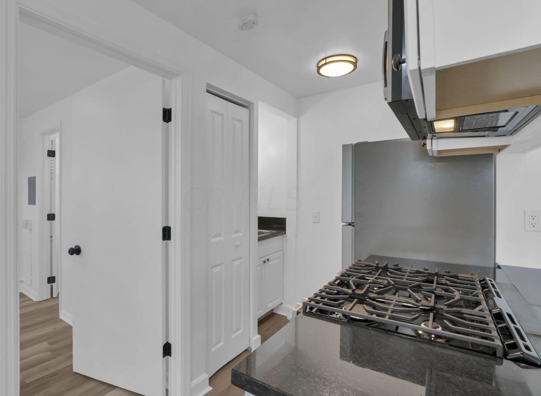 499 Columbus St, Columbus OH 43206-2301 exterior