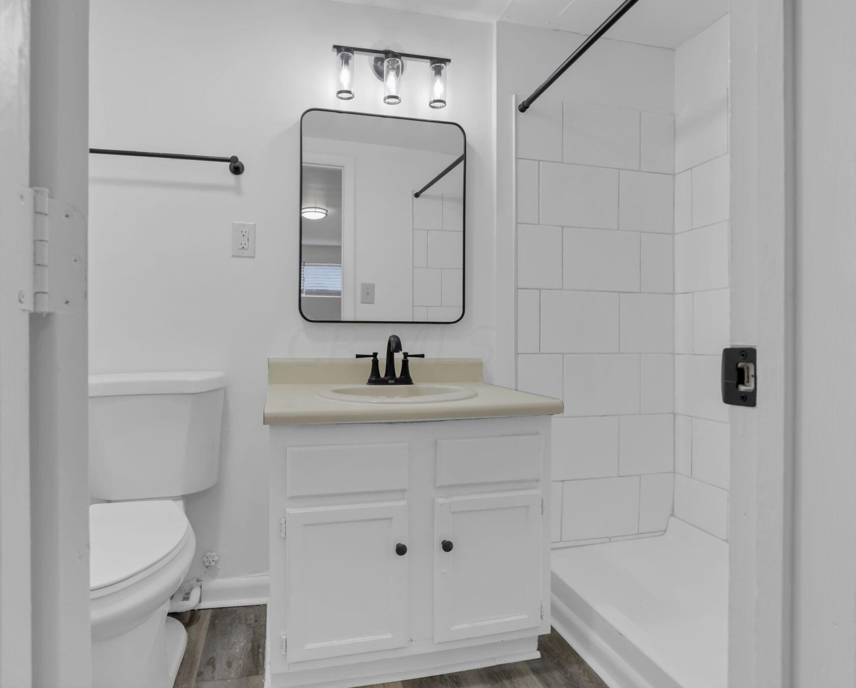 499 Columbus St, Columbus OH 43206-2301 exterior