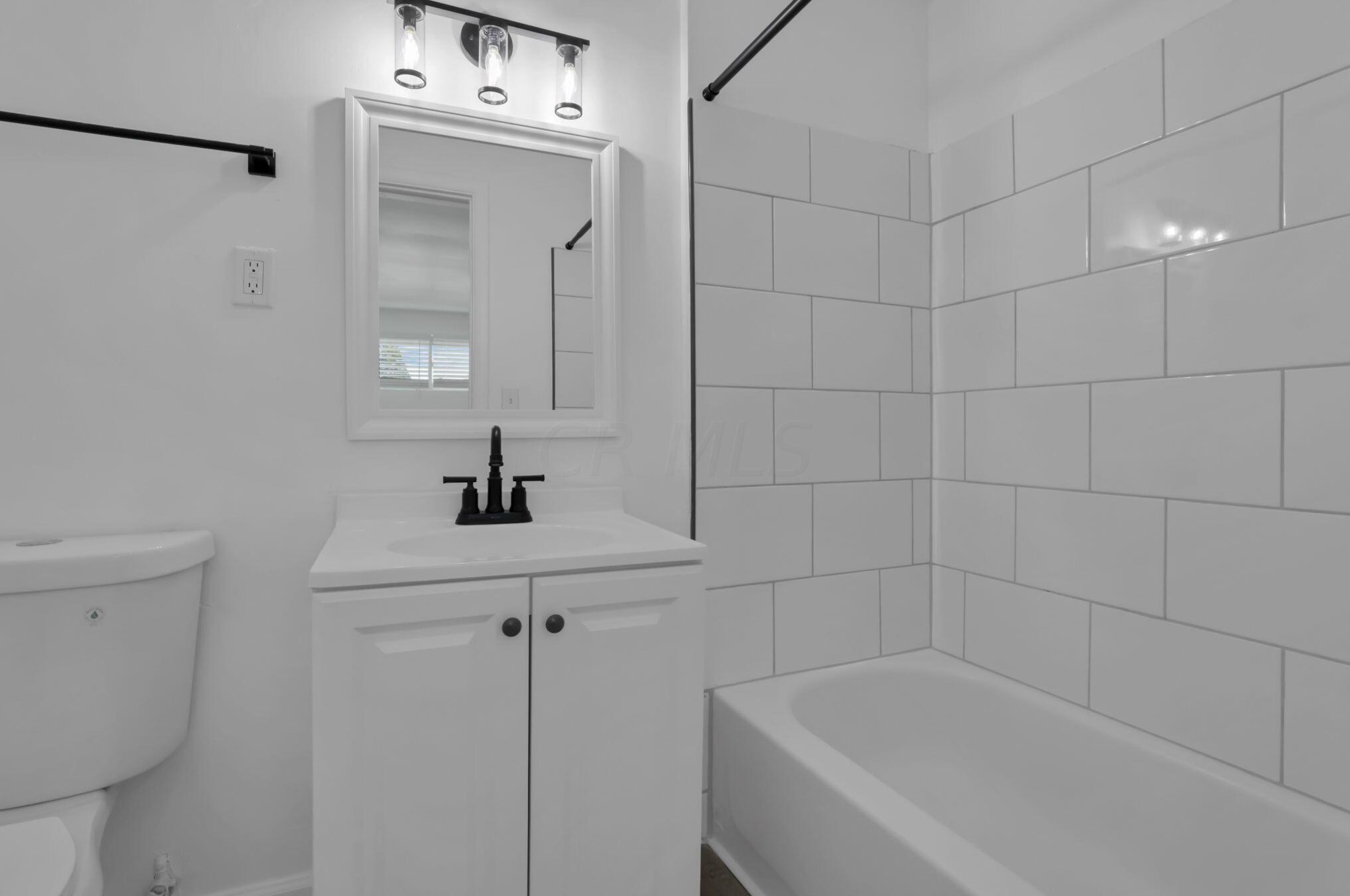 499 Columbus St, Columbus OH 43206-2301 exterior