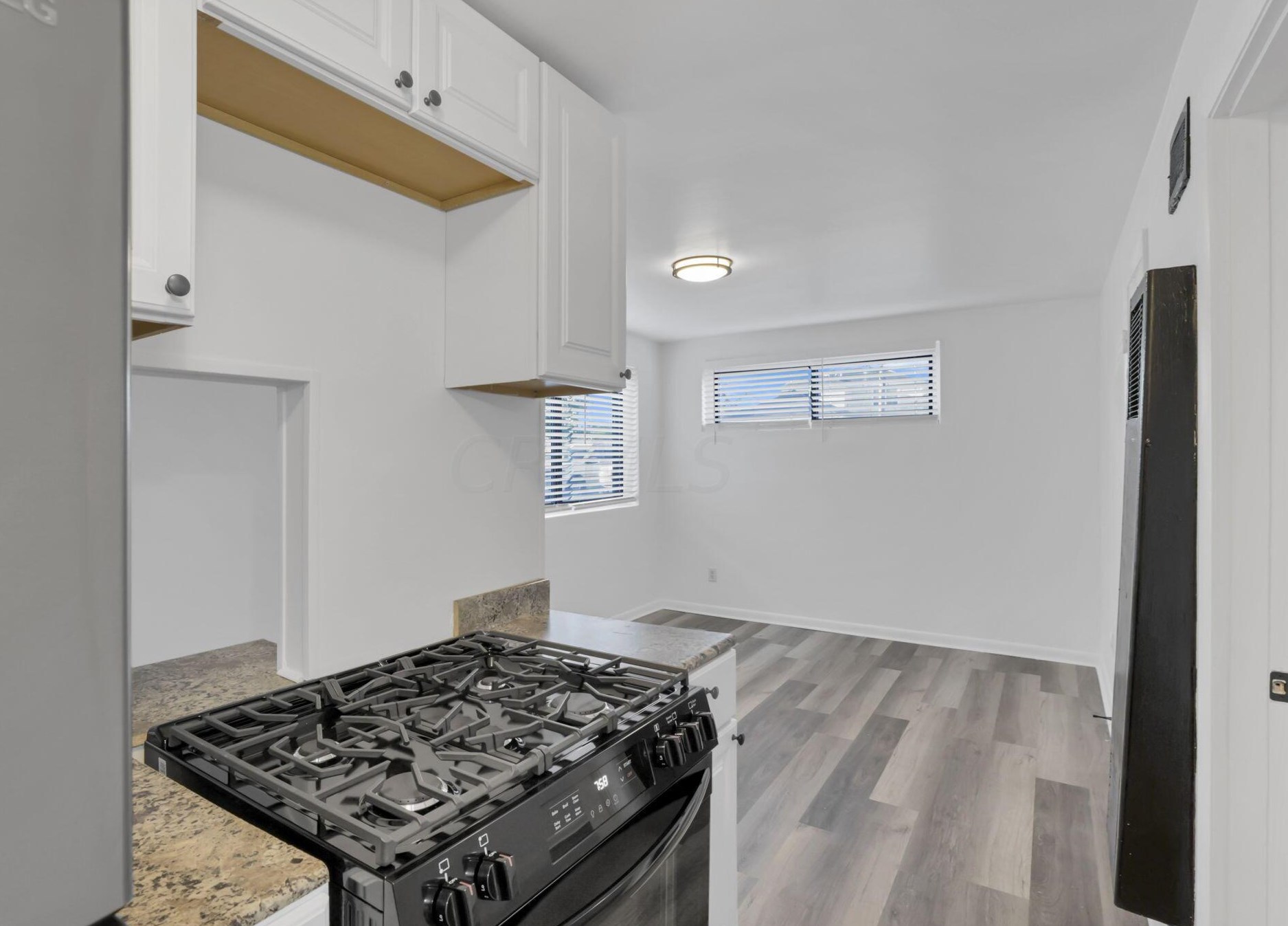 499 Columbus St, Columbus OH 43206-2301 exterior