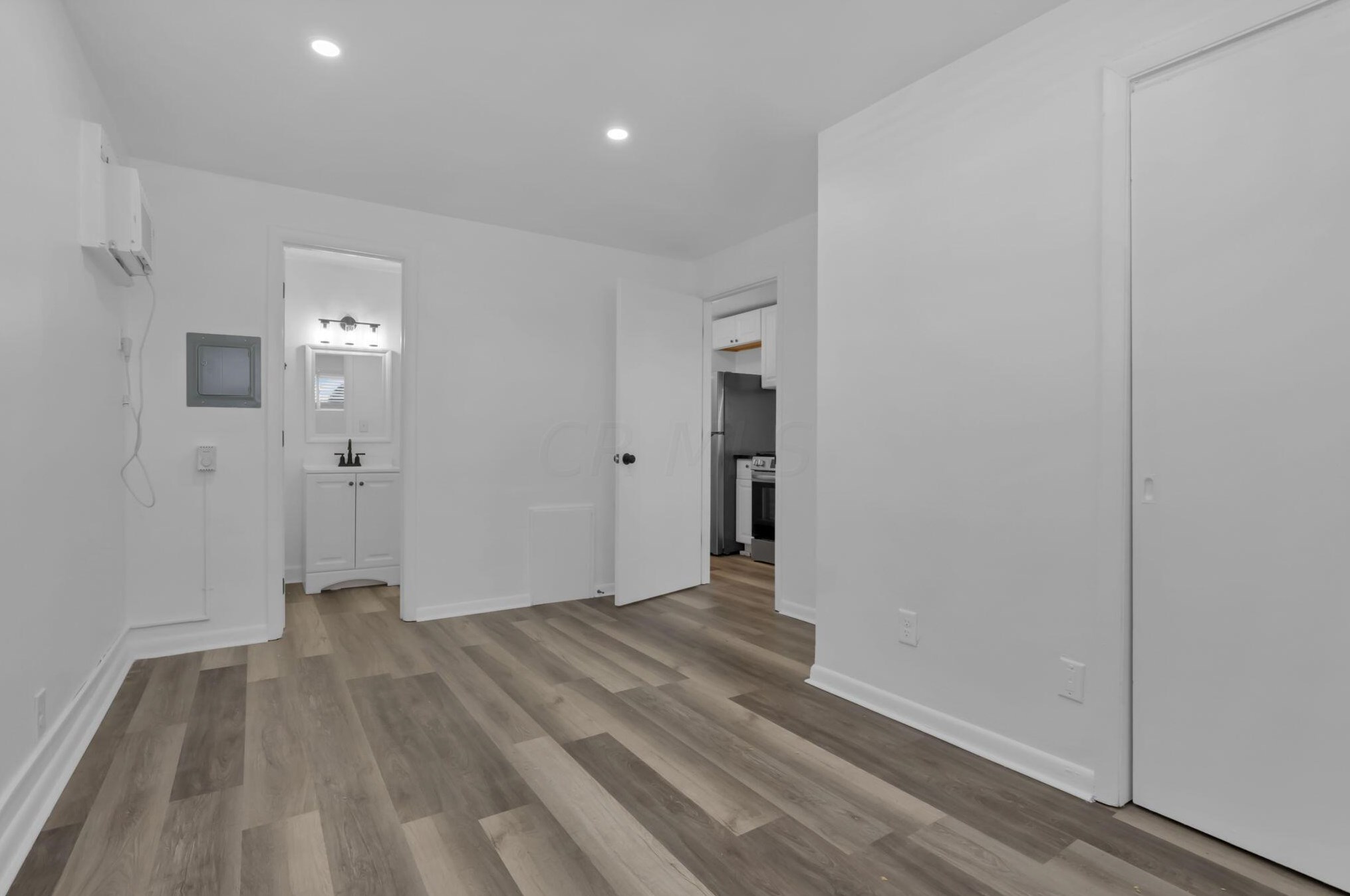 499 Columbus St, Columbus OH 43206-2301 exterior