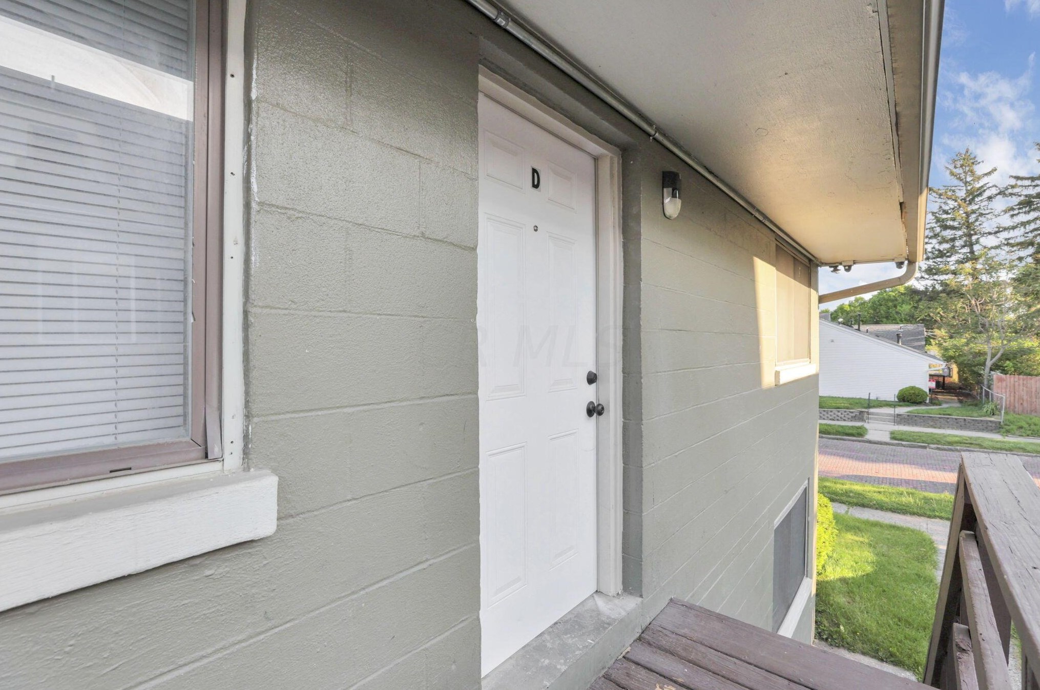 499 Columbus St, Columbus OH 43206-2301 exterior