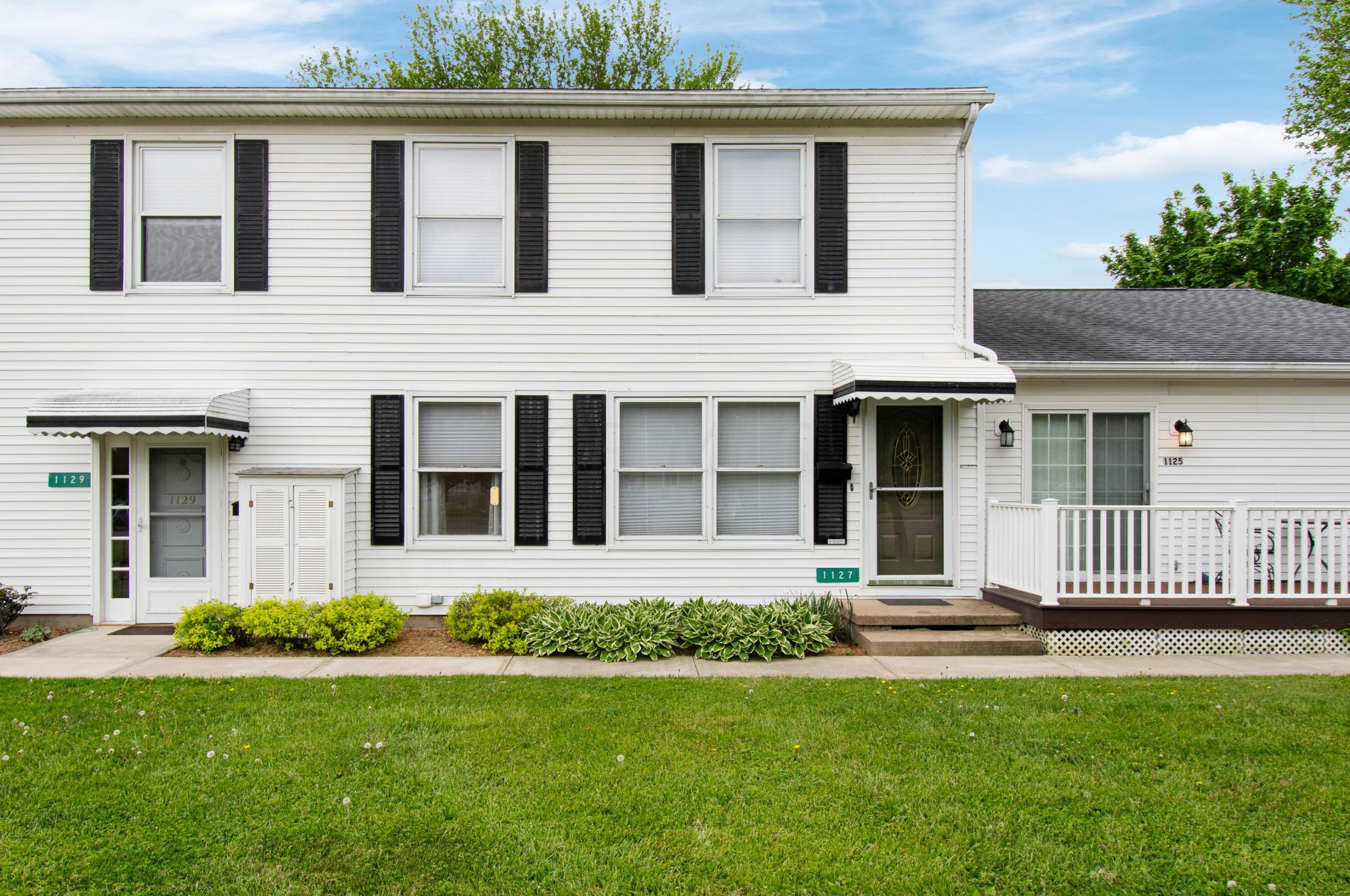 1127 Redburn Dr, Widowville, OH 44805