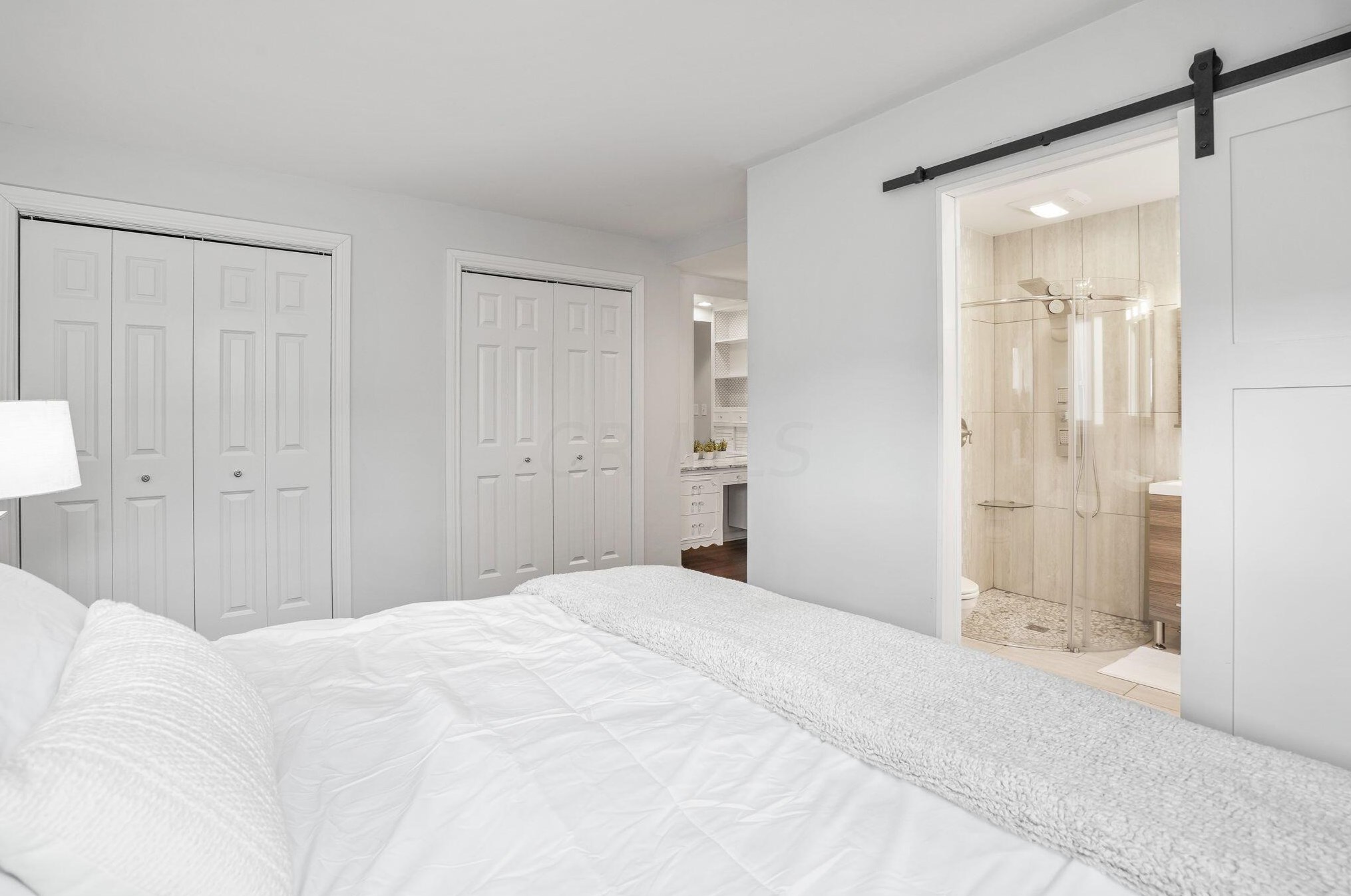 184 Merkle Rd, Columbus OH 43209-1555 exterior