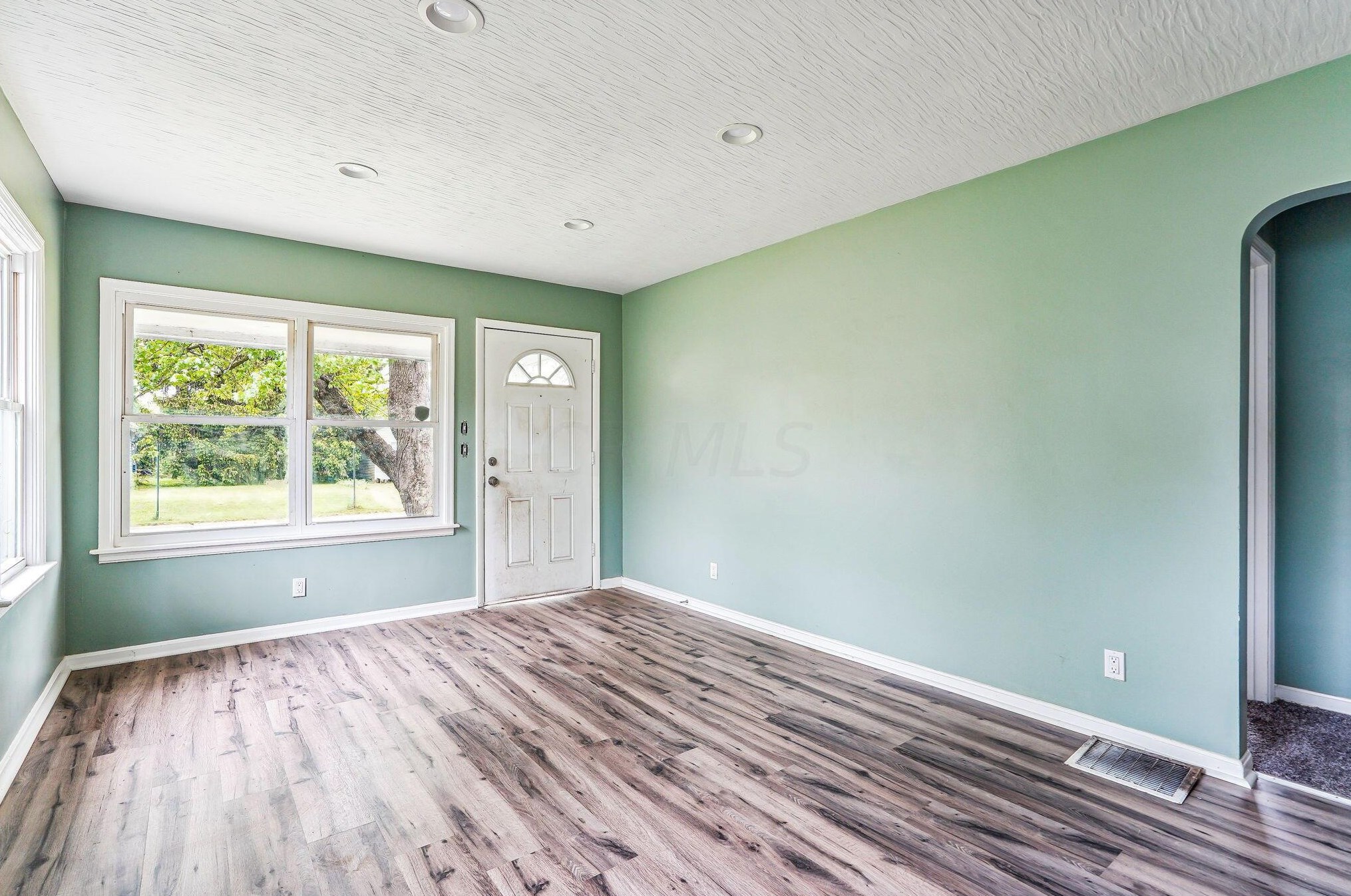 1231 Seymour Ave, Columbus OH  43206-3205 exterior