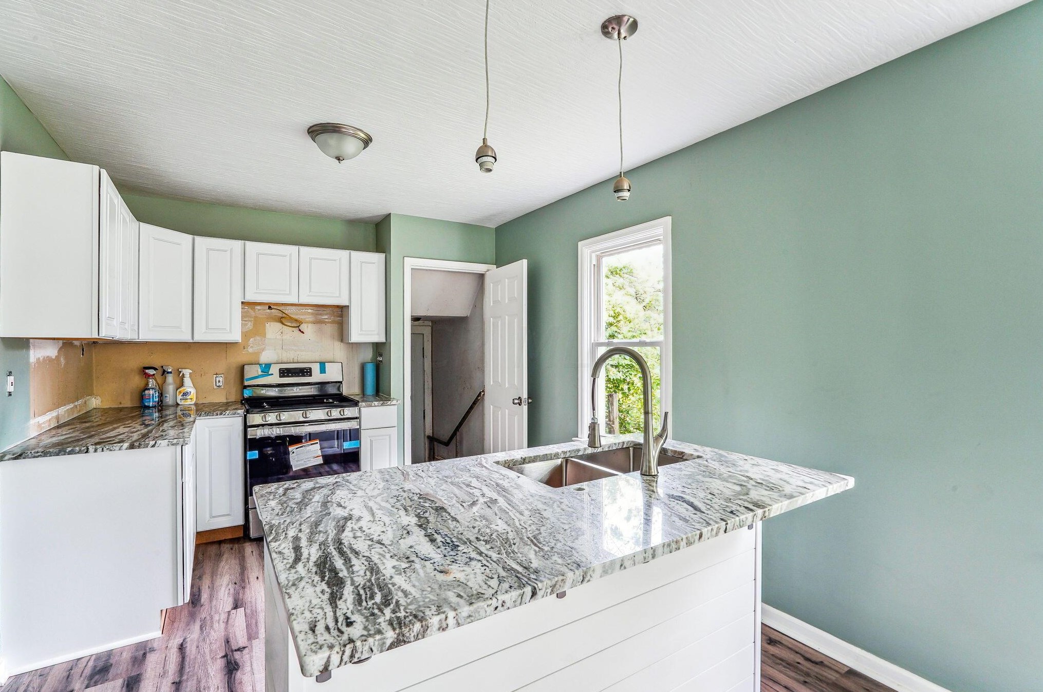 1231 Seymour Ave, Columbus OH  43206-3205 exterior