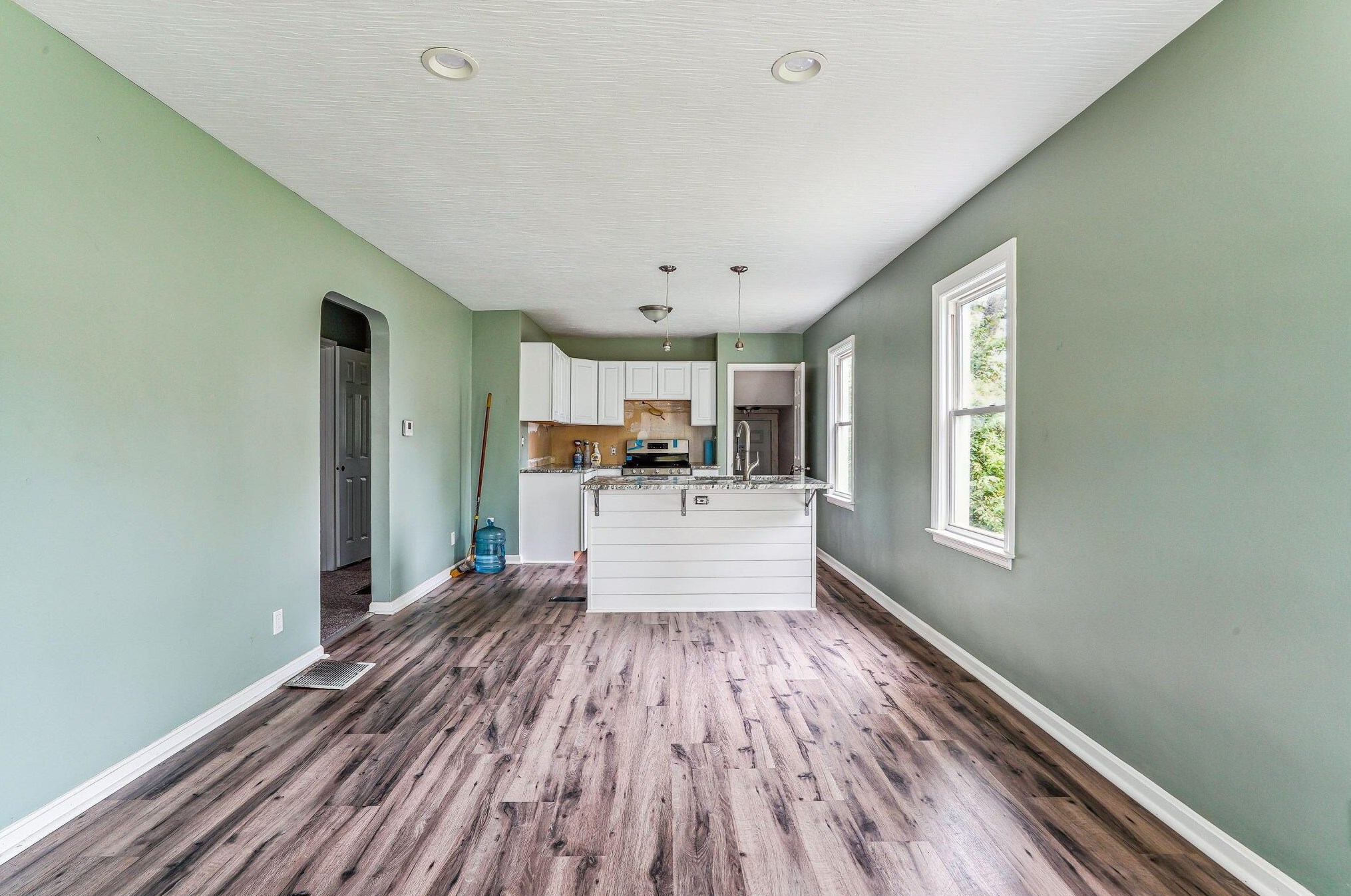 1231 Seymour Ave, Columbus OH  43206-3205 exterior