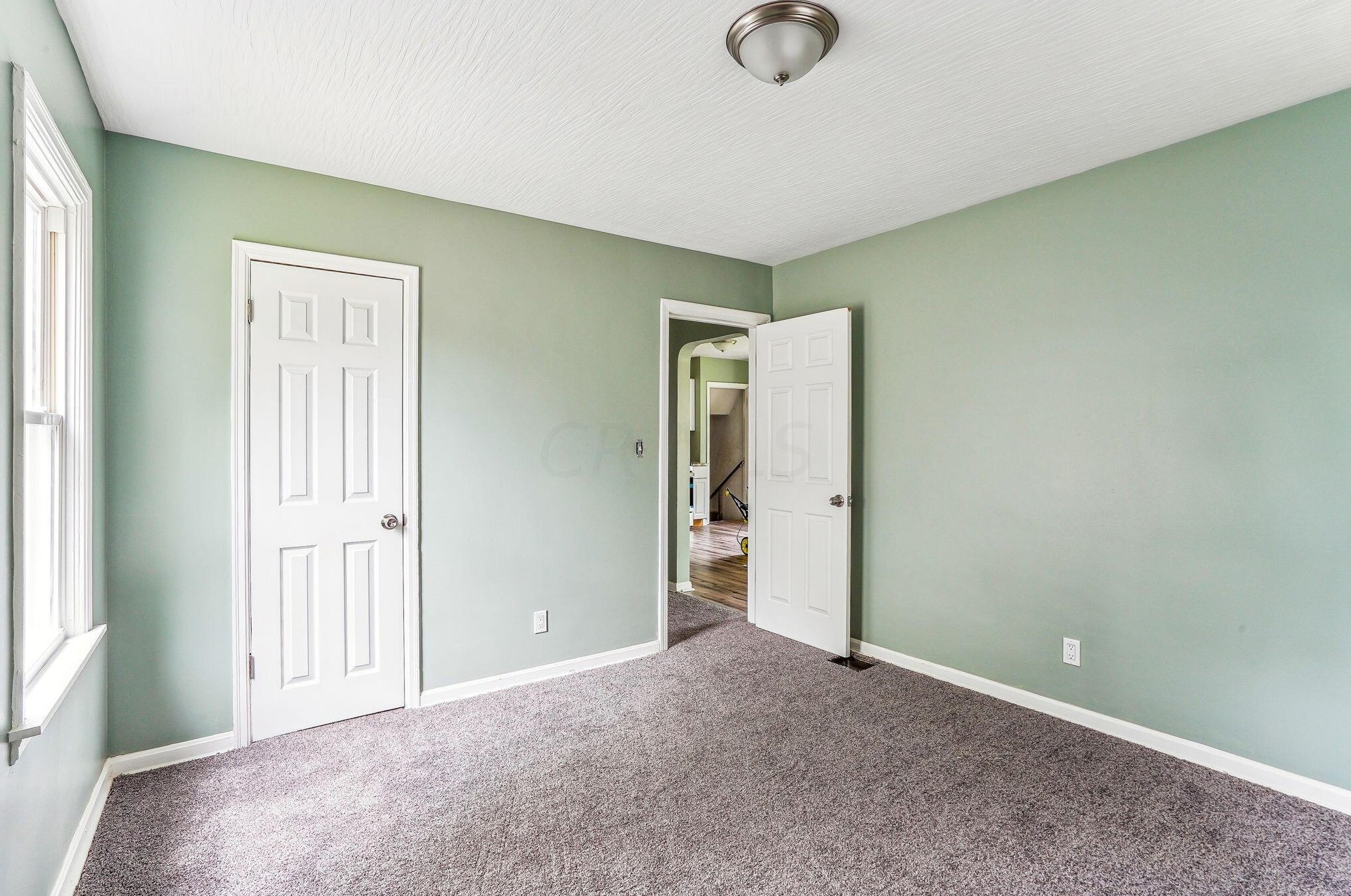 1231 Seymour Ave, Columbus OH  43206-3205 exterior