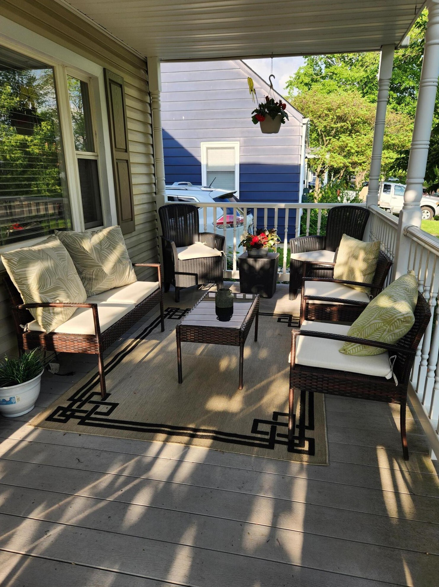 530 Blenheim Rd, Columbus OH  43214-3264 exterior