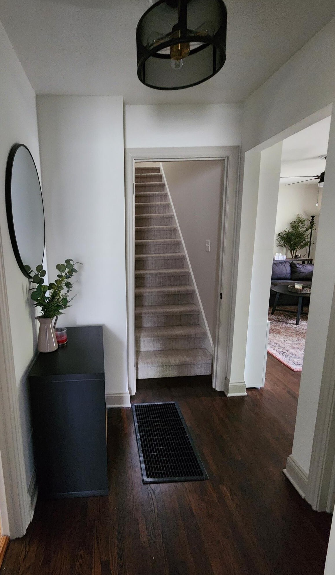 530 Blenheim Rd, Columbus OH  43214-3264 exterior