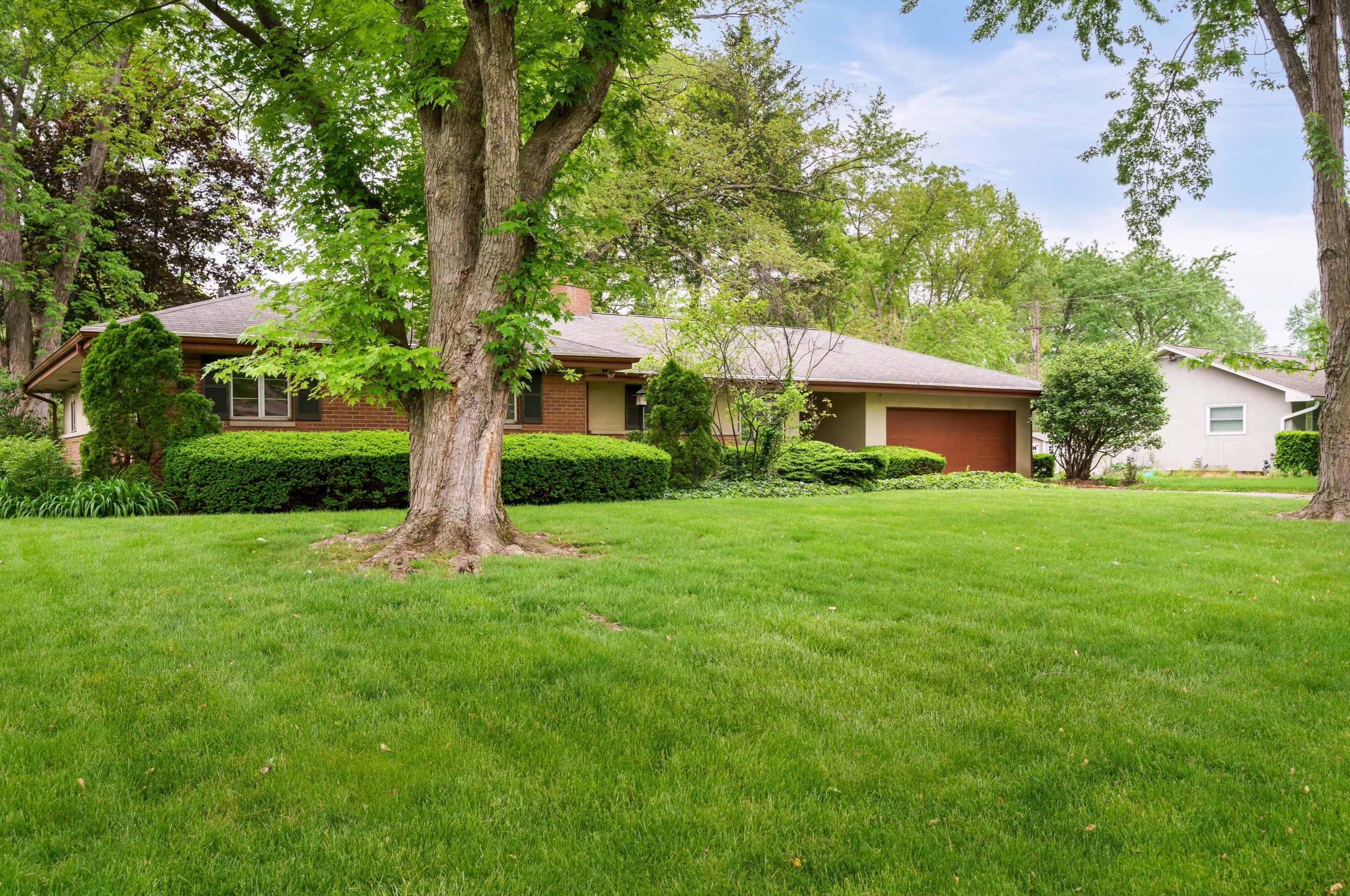 3885 Chevington Rd, Columbus, OH 43220