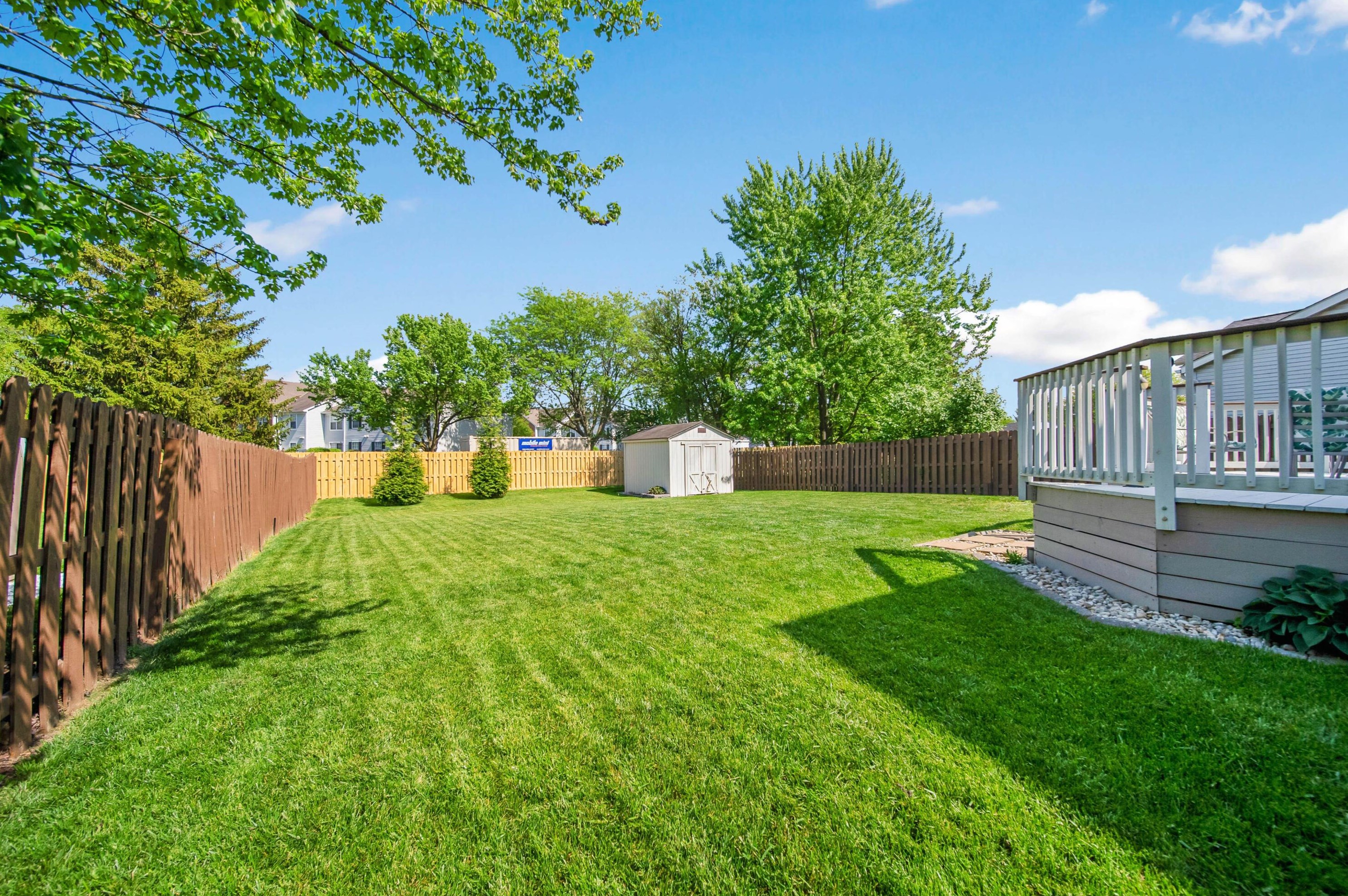 5931 Buechler Bnd, Columbus OH  43228-8803 exterior