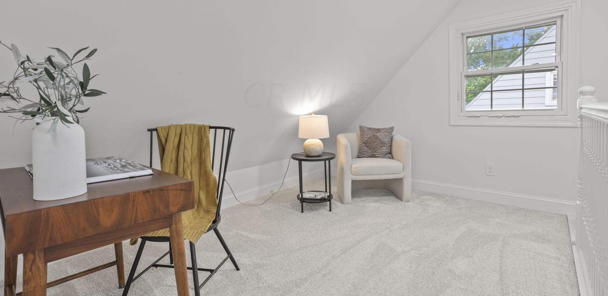 2056 Jervis Rd, Columbus OH  43221-2728 exterior