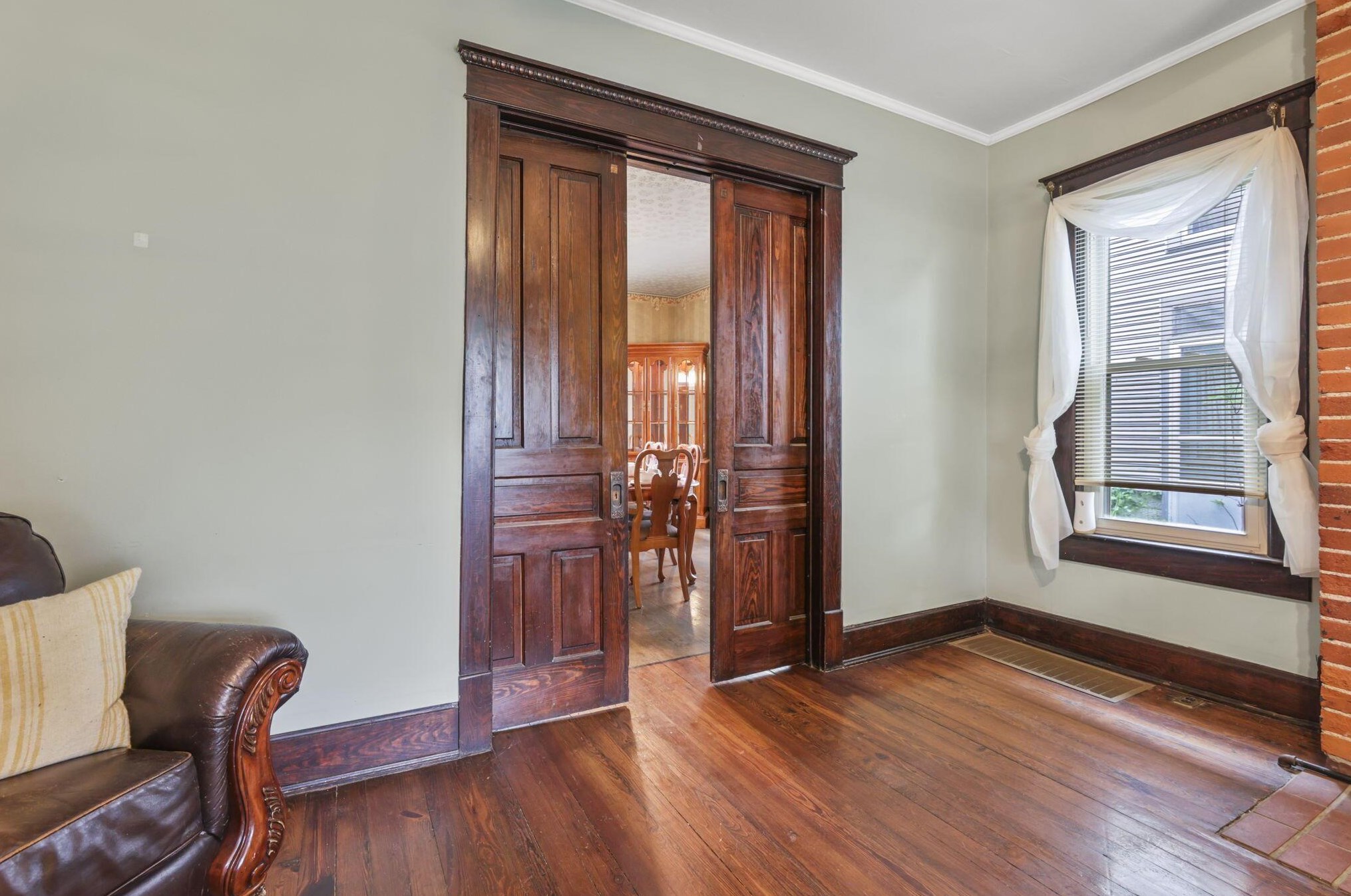 406 King St, Lancaster OH 43130-3161 exterior