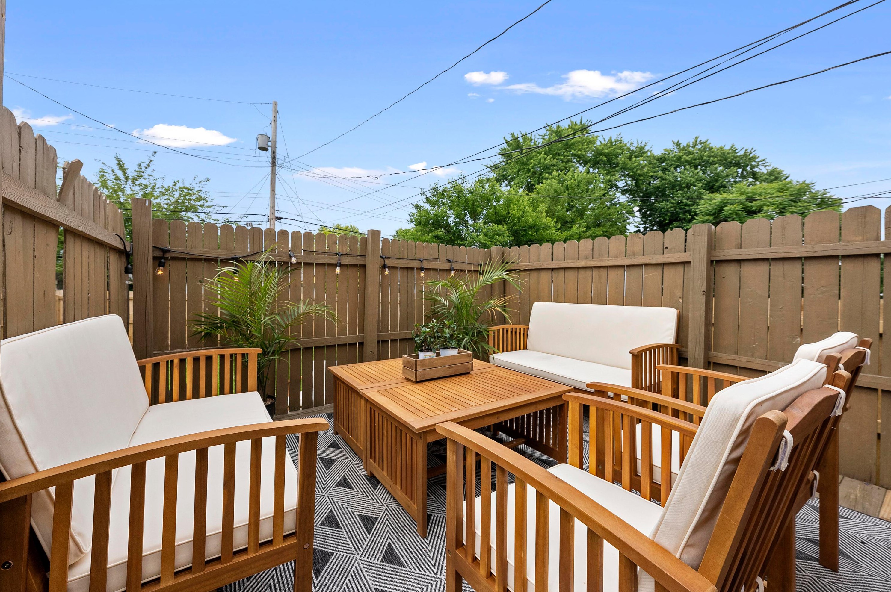 514 Sheldon Ave, Columbus OH  43207-1346 exterior