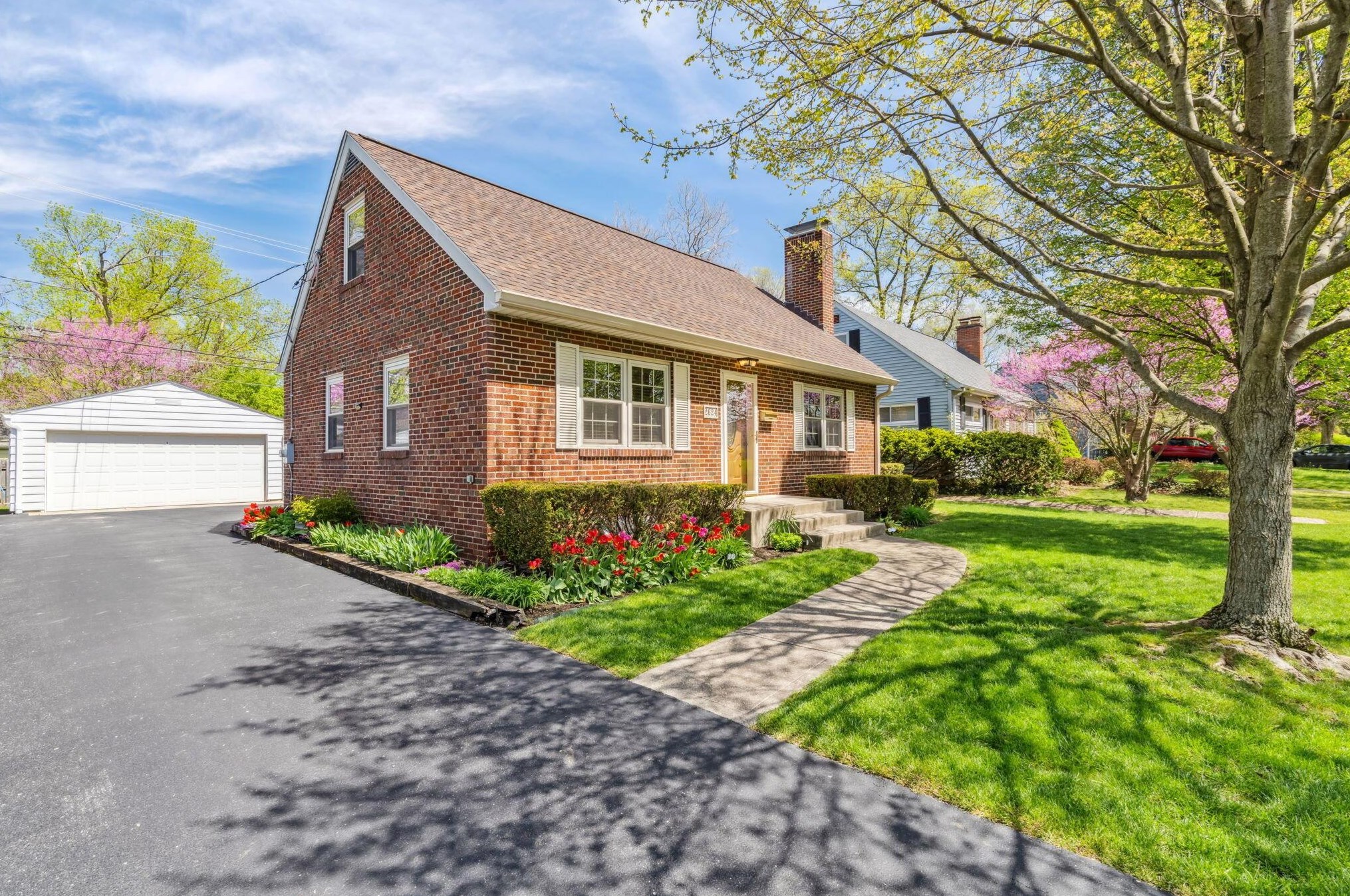 2624 Bristol Rd, Columbus, OH 43221